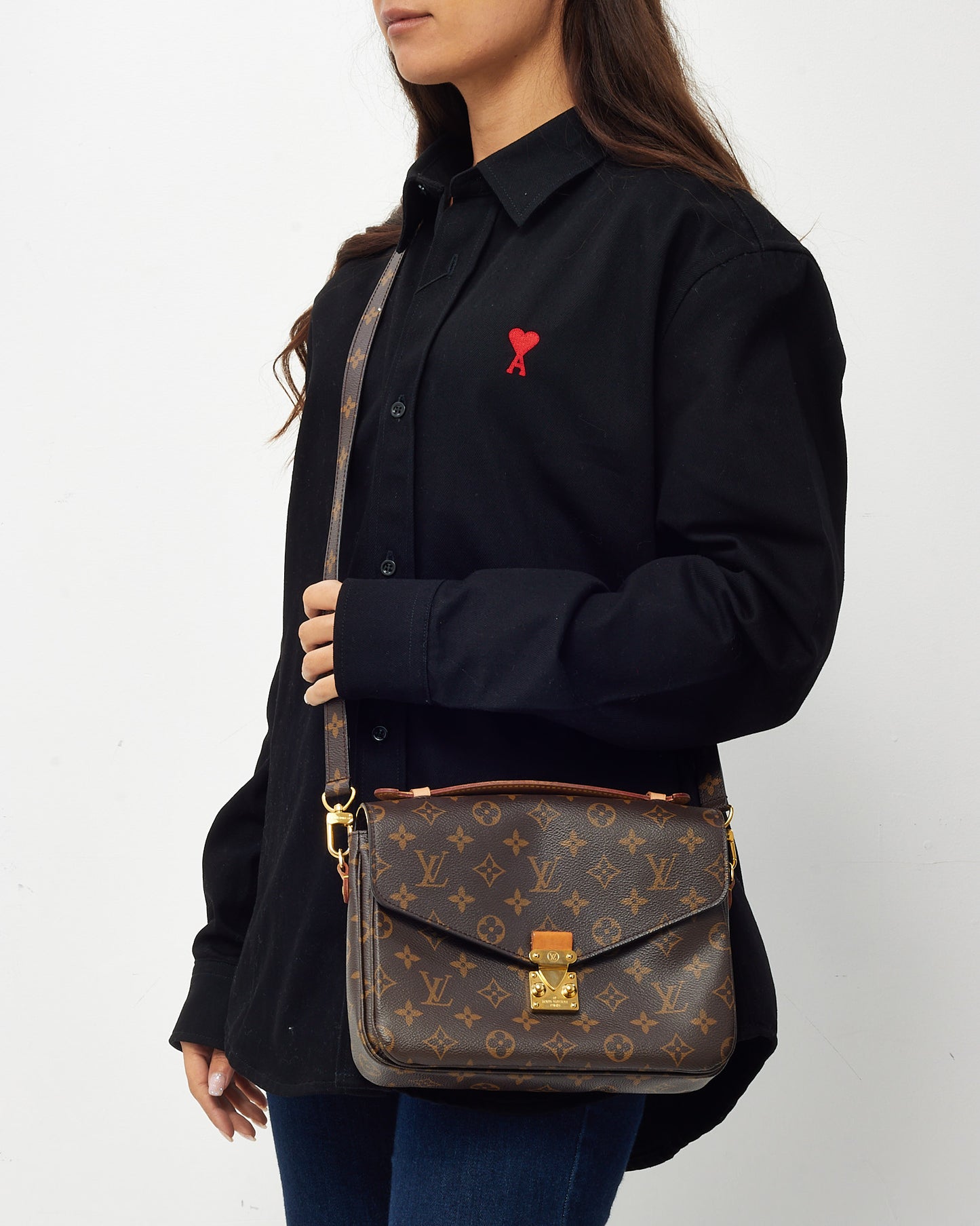 Louis Vuitton Monogram Canvas Pochette Metis Bag