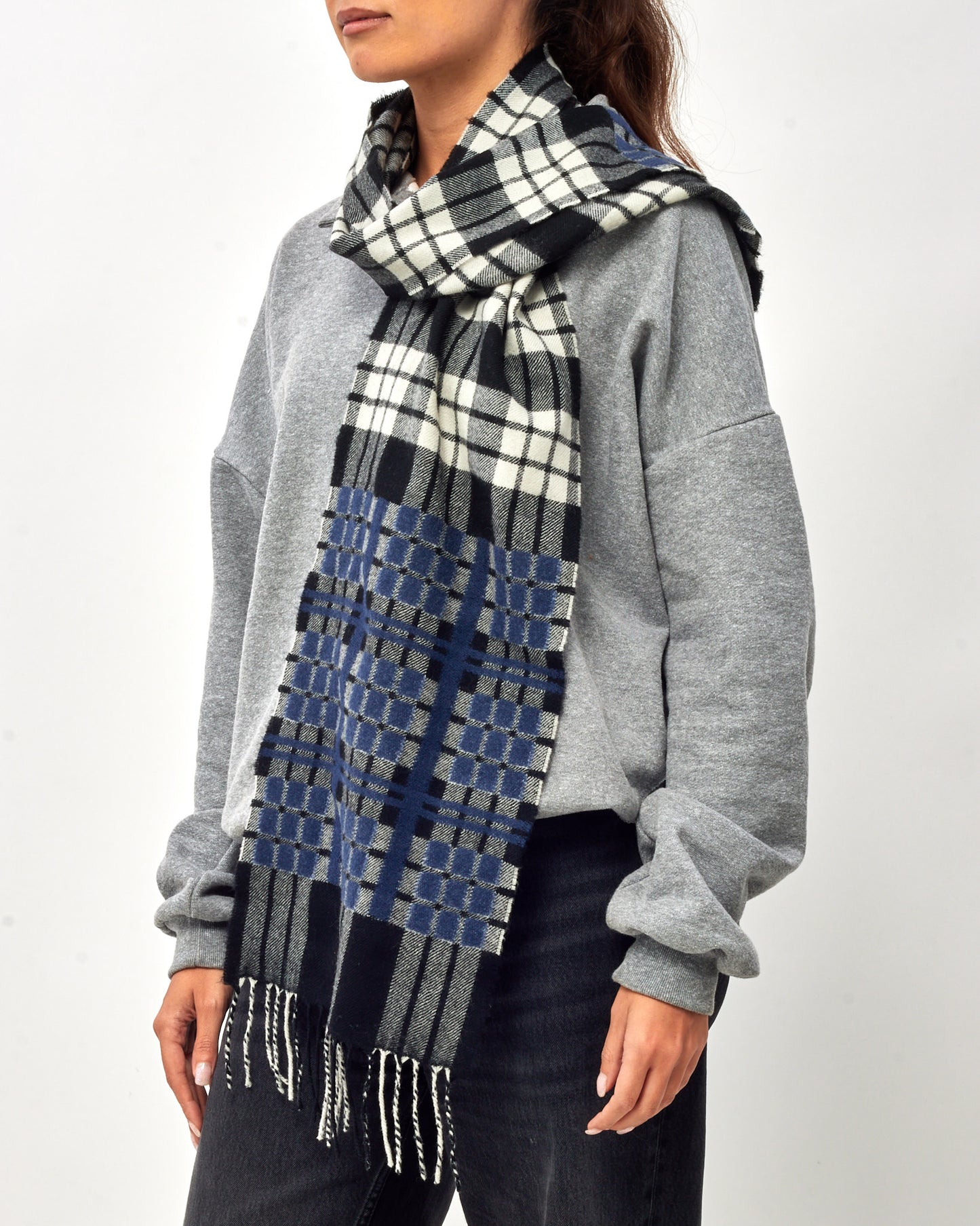 Alexander McQueen Grey/Black/Blue Plaid Check Wool Fringe Scarf