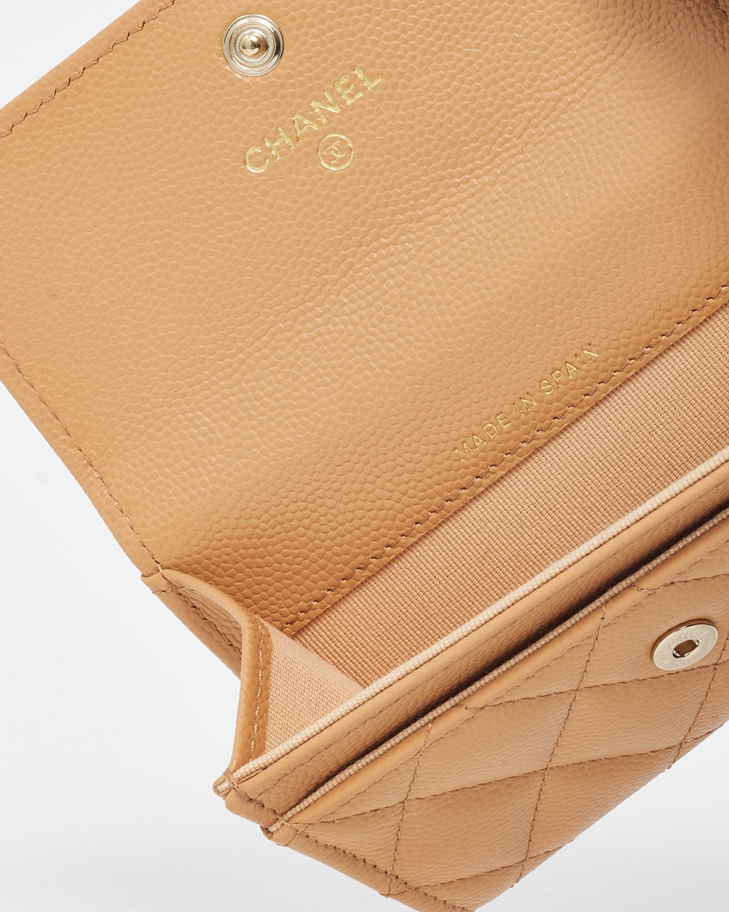 Chanel Tan Shiny Caviar Leather Chanel 19 Flap Card Holder