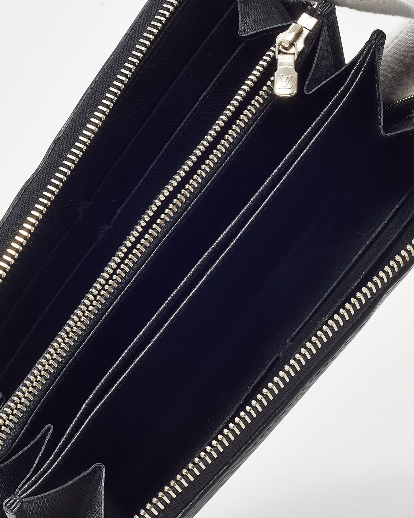 Louis Vuitton Black Epi Leather Zippy Wallet