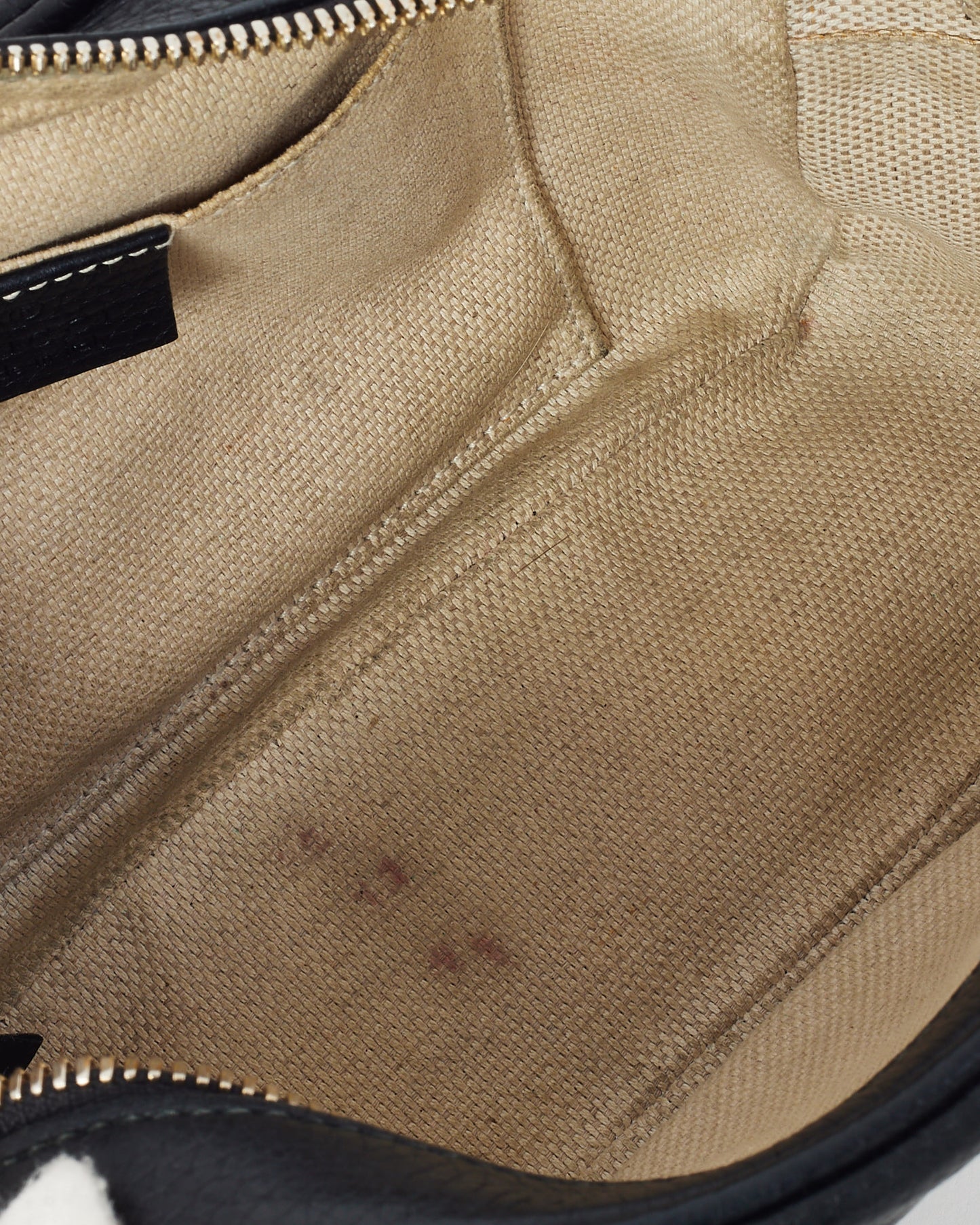 Gucci Black Pebbled Calfskin Leather GG Soho Disco Crossbody Bag