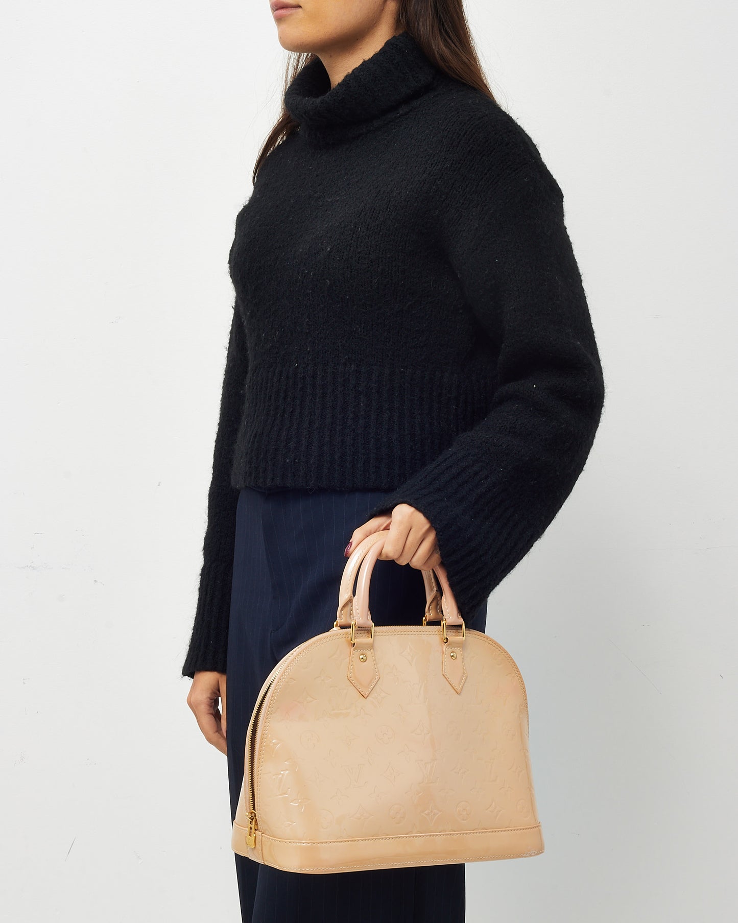 Louis Vuitton Beige Monogram Vernis Patent Leather Alma GM