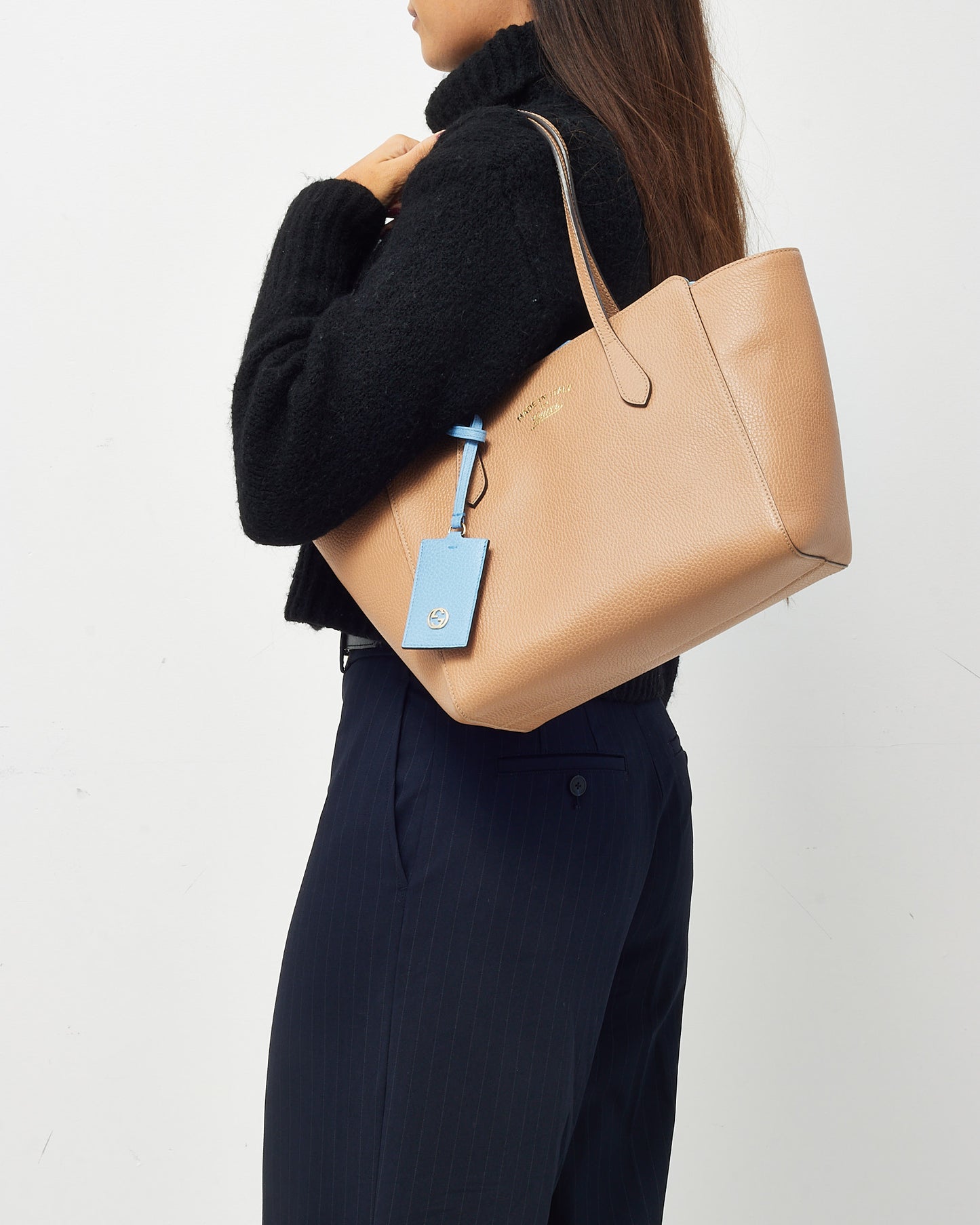 Gucci Beige with Blue Trim Pebbled Leather Medium Swing Tote