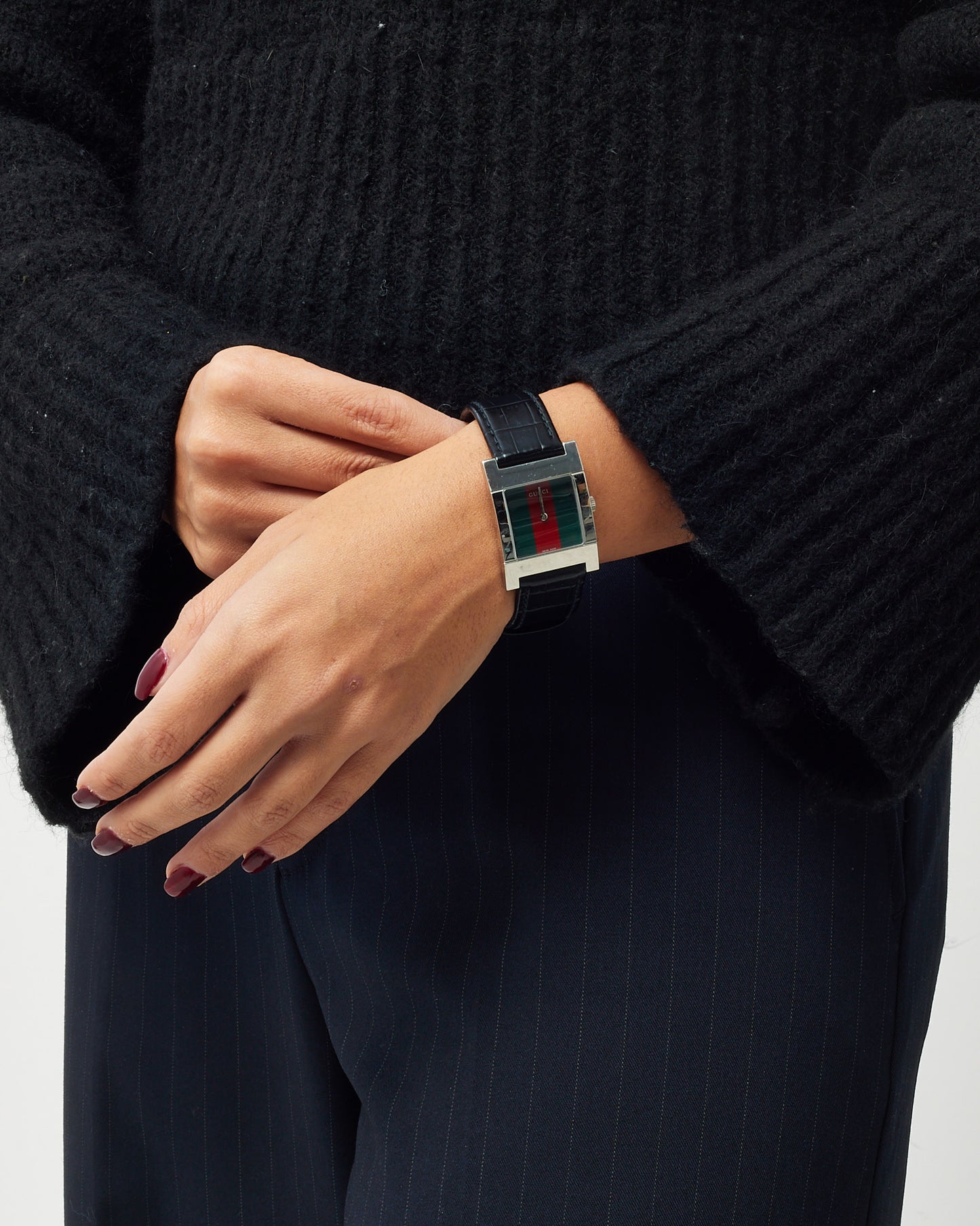 Gucci Men's Silver Stainless Steel Black Croc Leather Red/Green Dial 7700M Square Watch