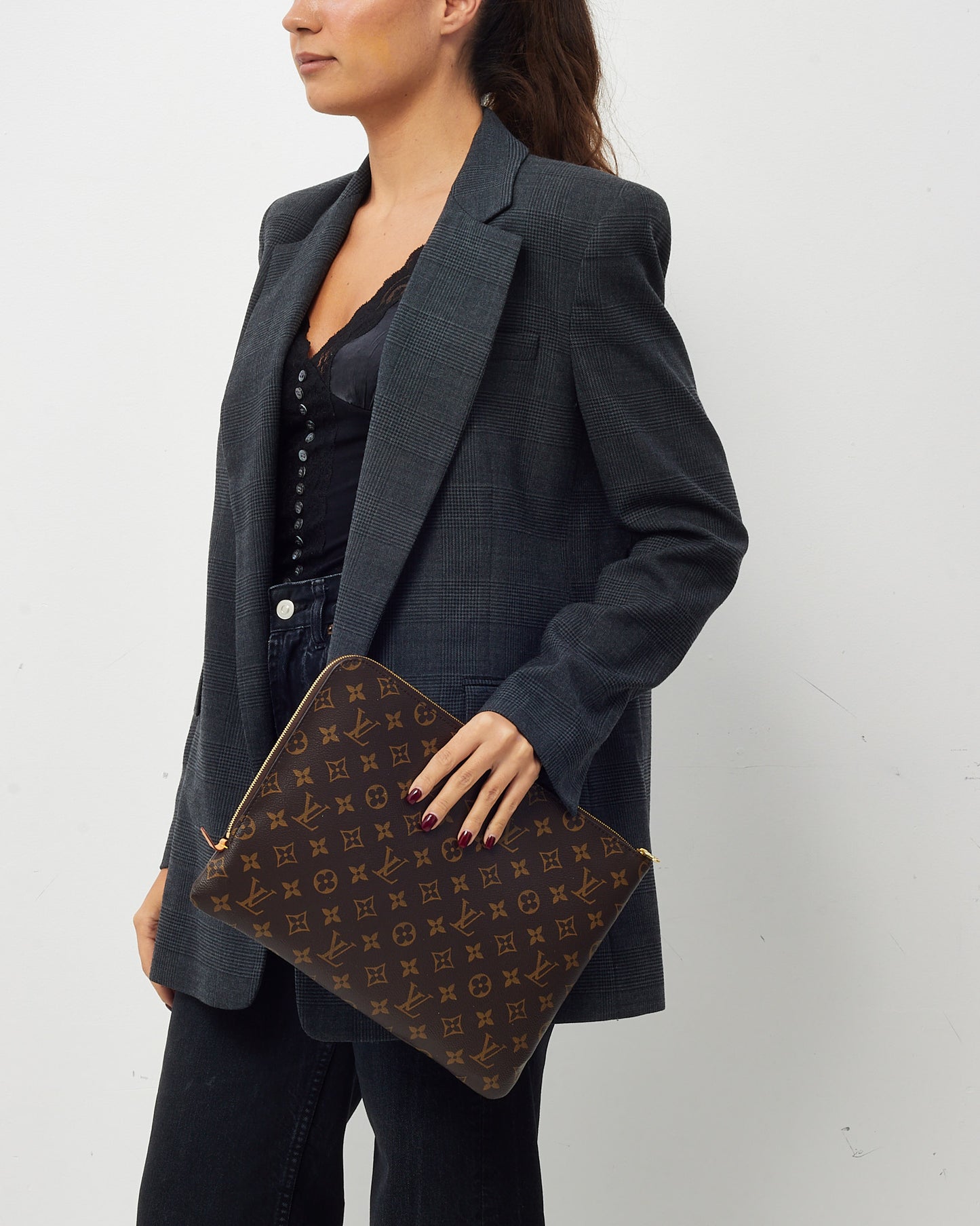 Louis Vuitton Monogram Coated Canvas Etui Voyage GM Pouch