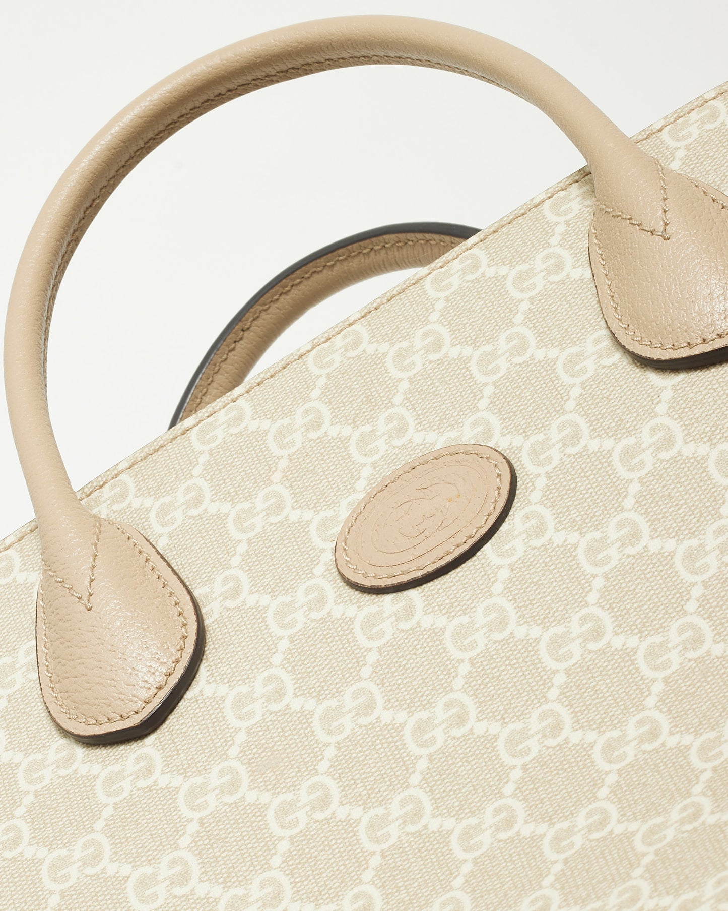 Gucci Beige & White GG Monogram Supreme Coated Canvas Small Retro Interlocking G Tote Bag with Strap
