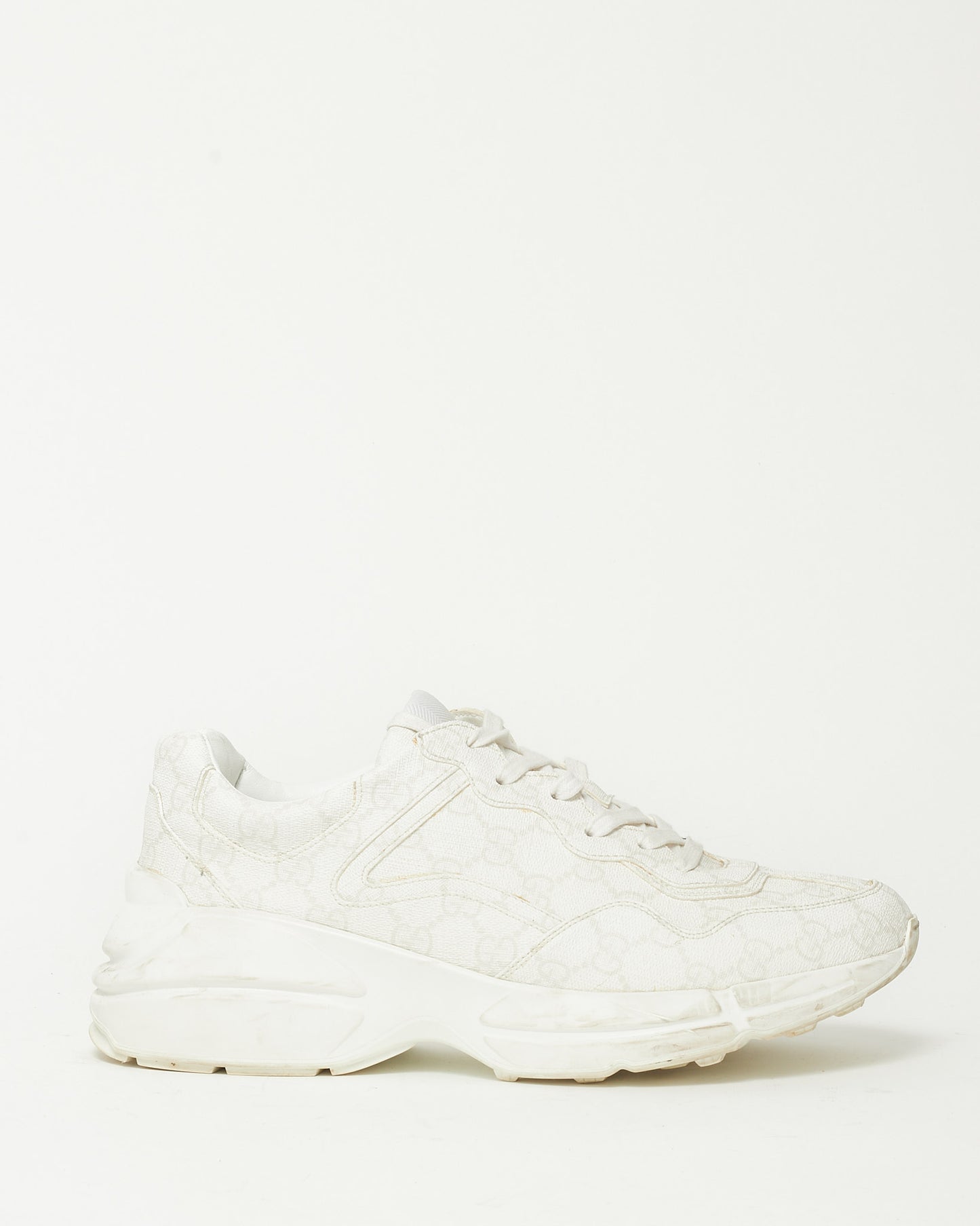 Gucci White Monogram GG Supreme Coated Canvas Rhyton Sneakers - 7 MEN / 9 W