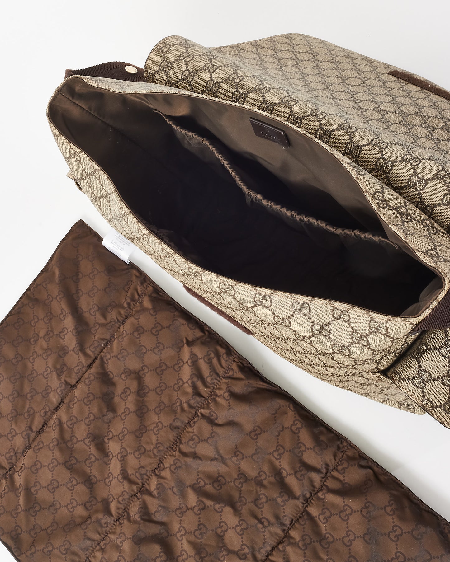 Gucci Beige & Ebony GG Monogram Supreme Coated Canvas Medium Diaper Bag