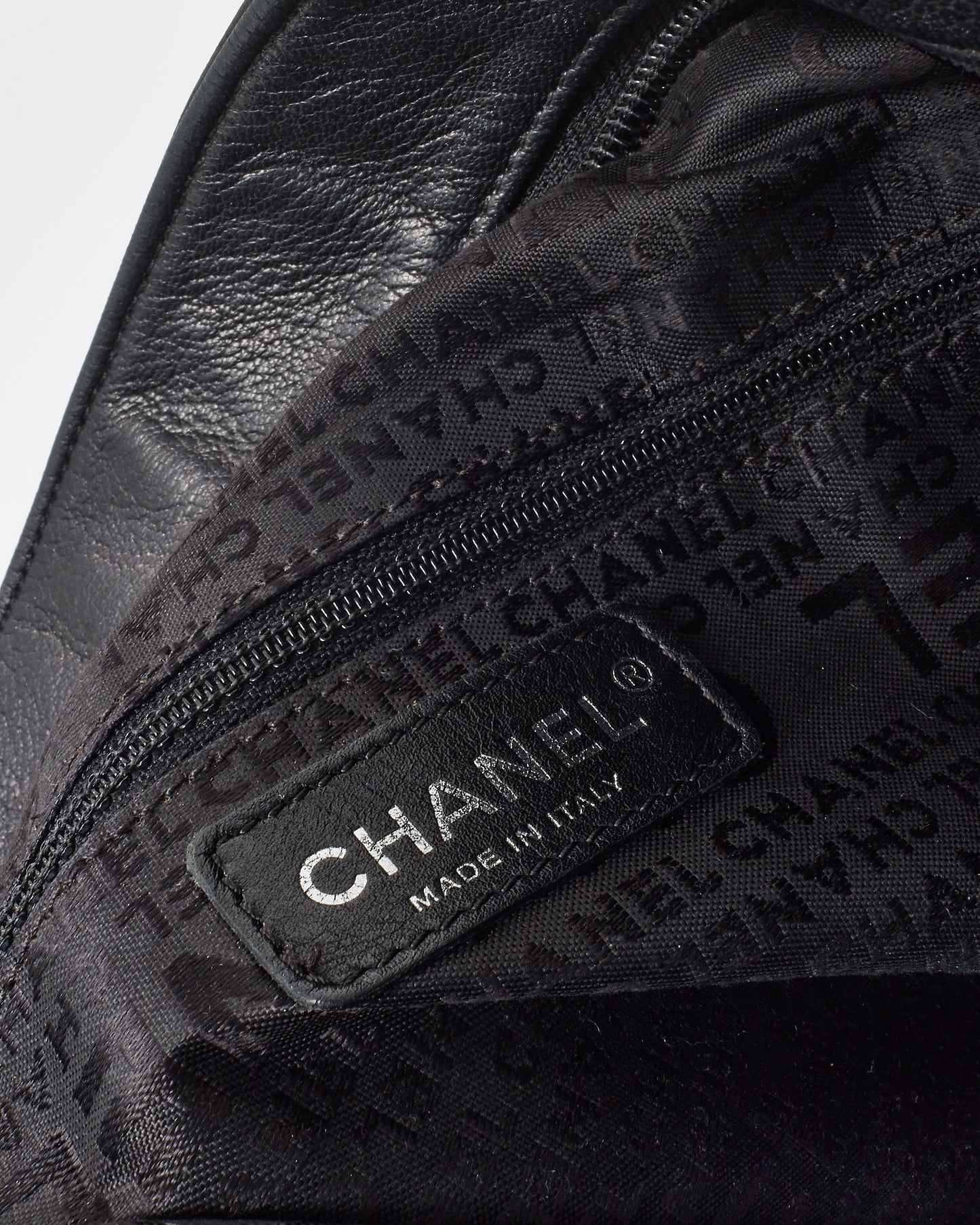 Chanel Black Lambskin Leather Ultimate Soft Large Fold Over Hobo Shoulder Bag