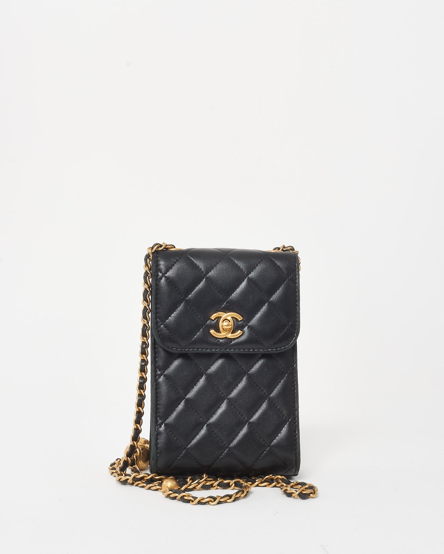 Chanel Black Lambskin Leather Pearl Crush Chain Phone Holder GHW