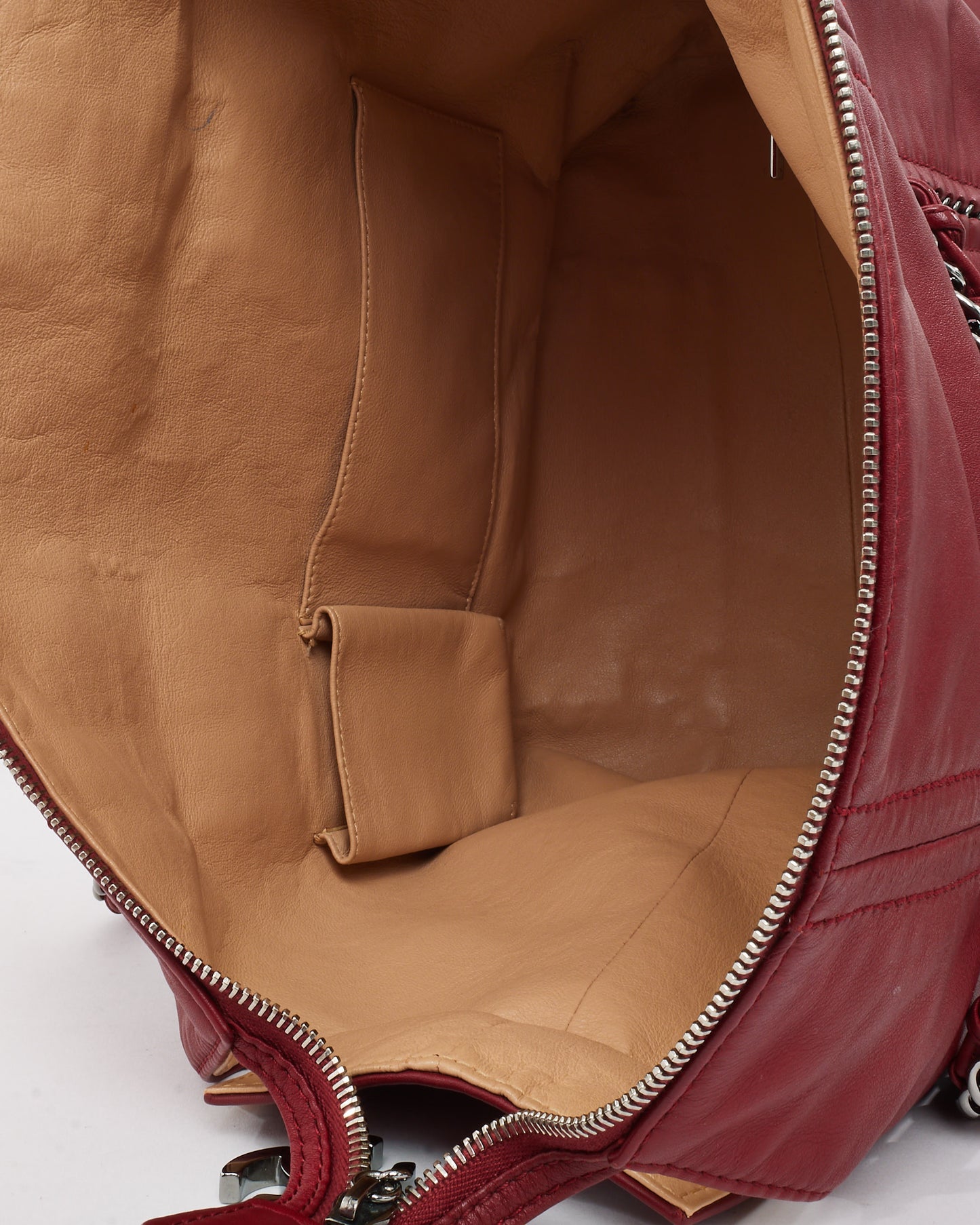 Chanel Red Smooth Calfskin Leather CC Logo Luxe Ligne Large Tote Bag