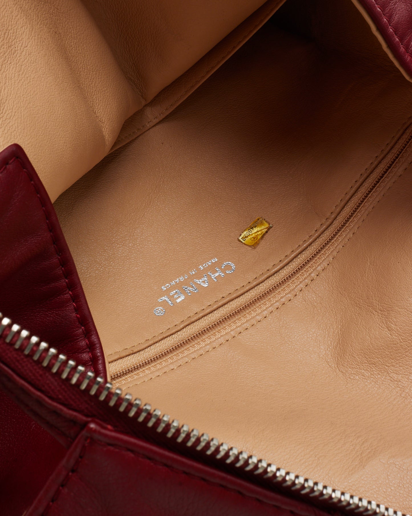 Chanel Red Smooth Calfskin Leather CC Logo Luxe Ligne Large Tote Bag