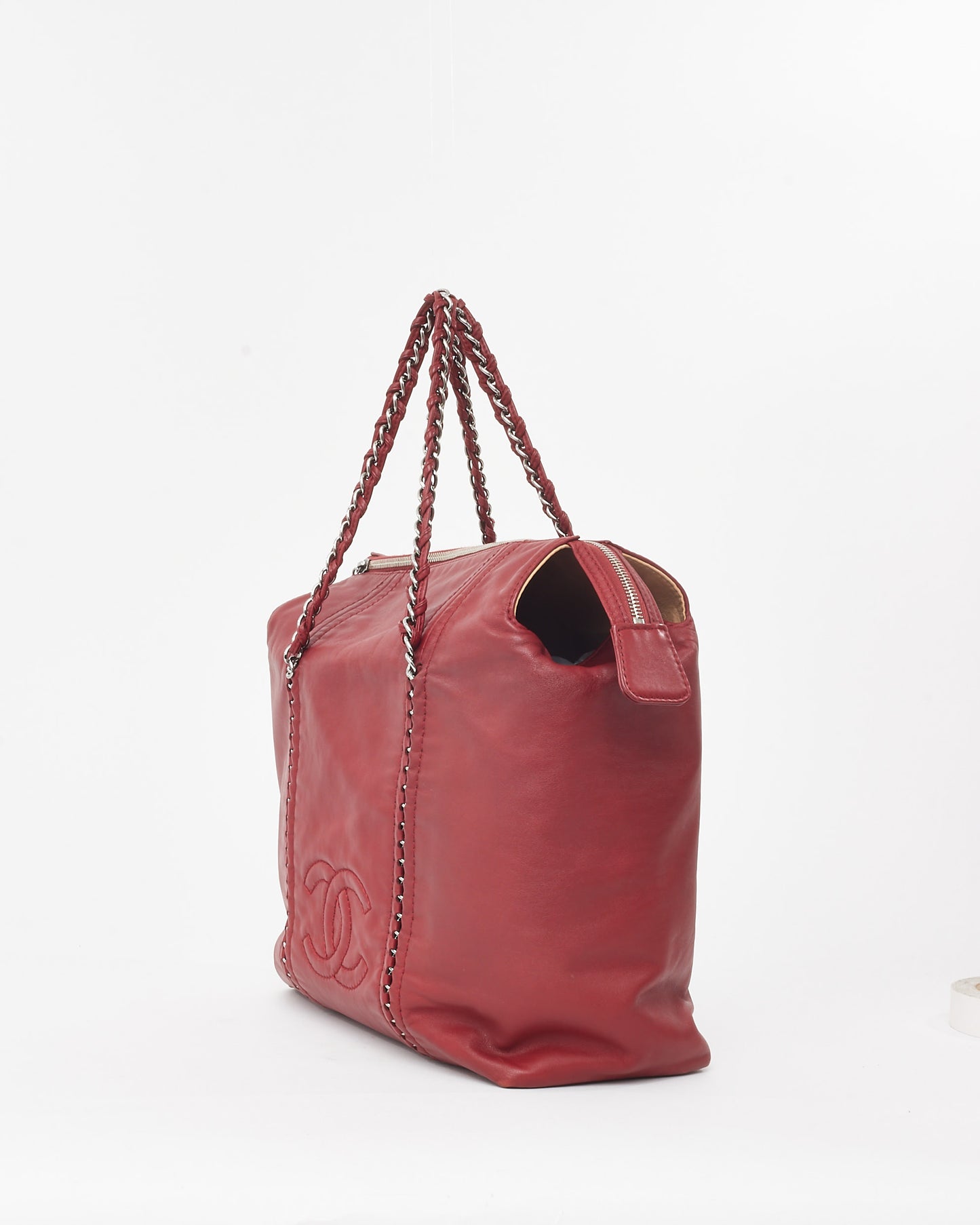 Chanel Red Smooth Calfskin Leather CC Logo Luxe Ligne Large Tote Bag