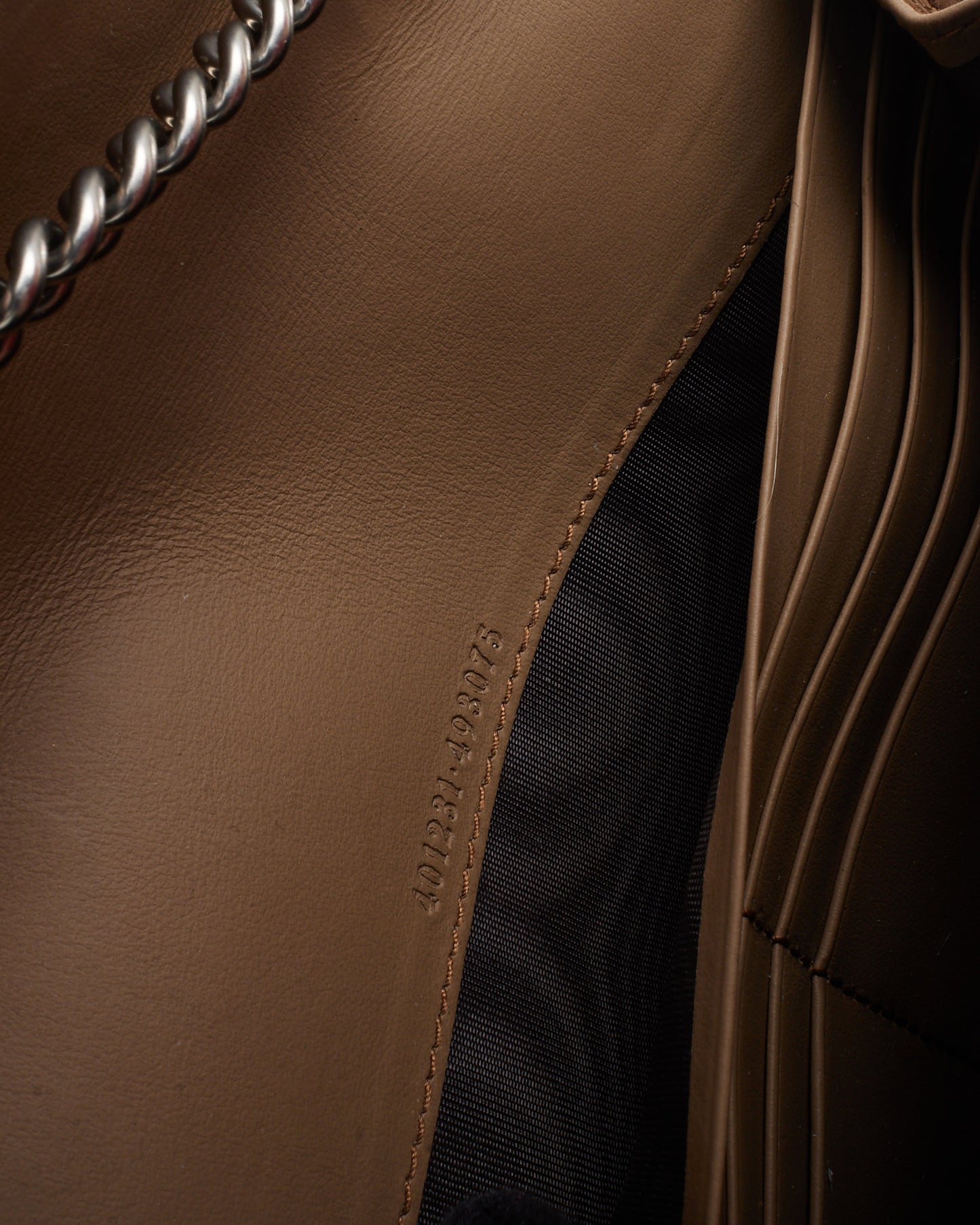 Gucci Beige & Ebony Monogram GG Supreme Canvas Dionysus WOC Crossbody Bag