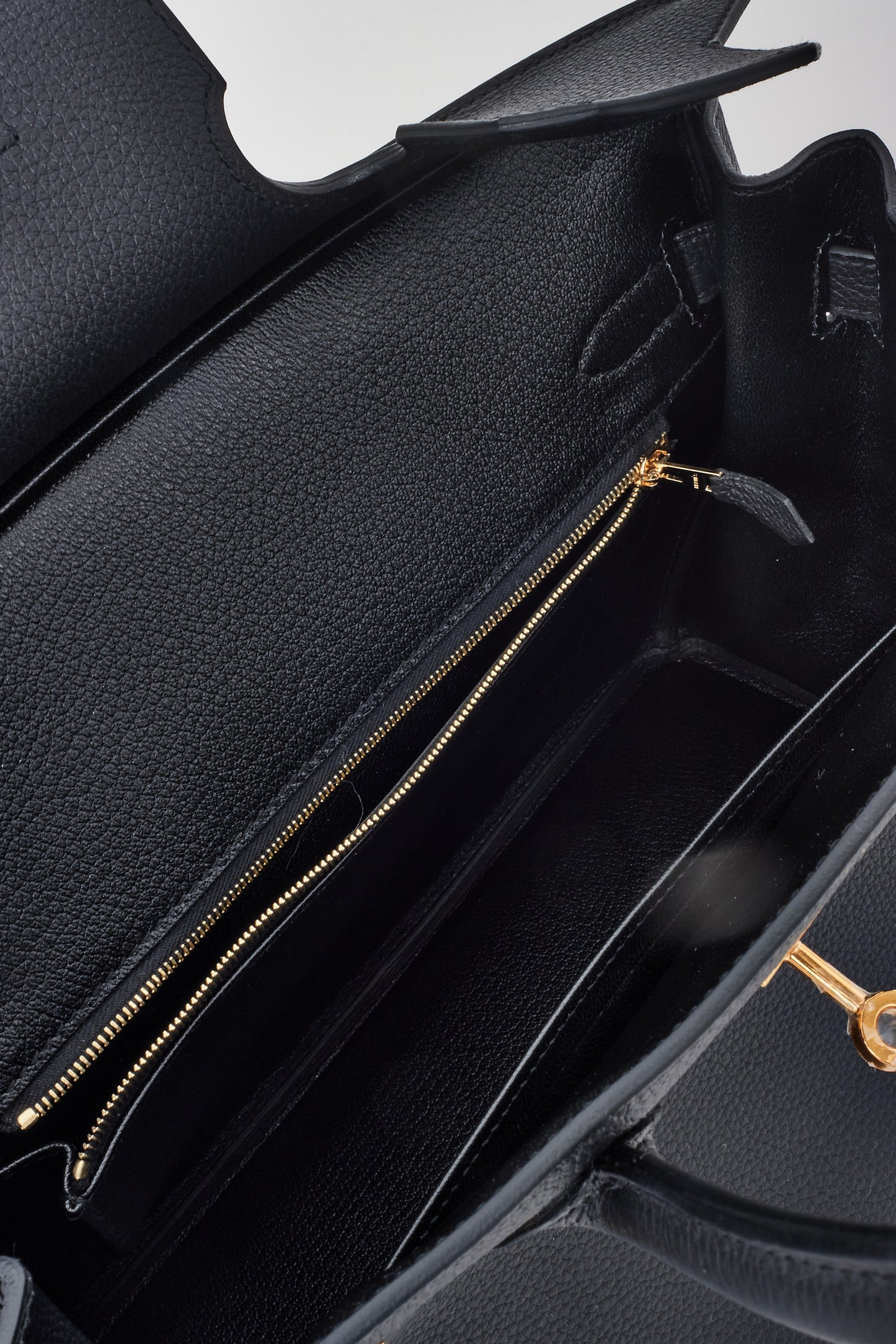 Hermès Black Togo Leather Birkin 30 GHW