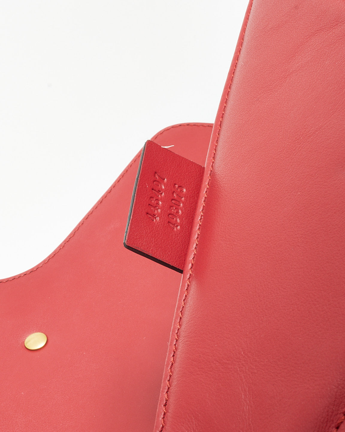 Gucci Red Matelassé Leather Medium Marmont Flap Shoulder Bag