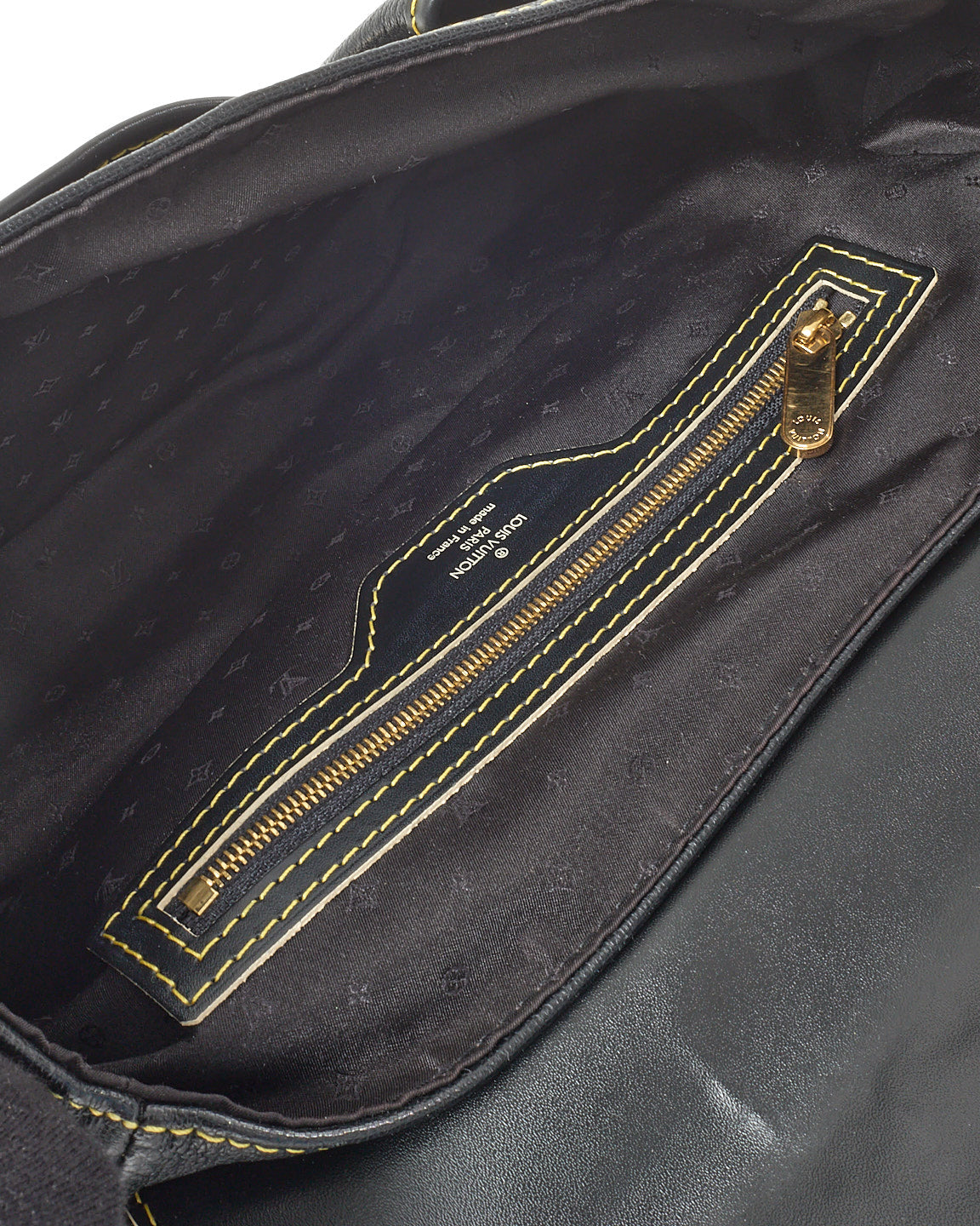 Louis Vuitton Black Suhali Leather Le Confident Shoulder Bag