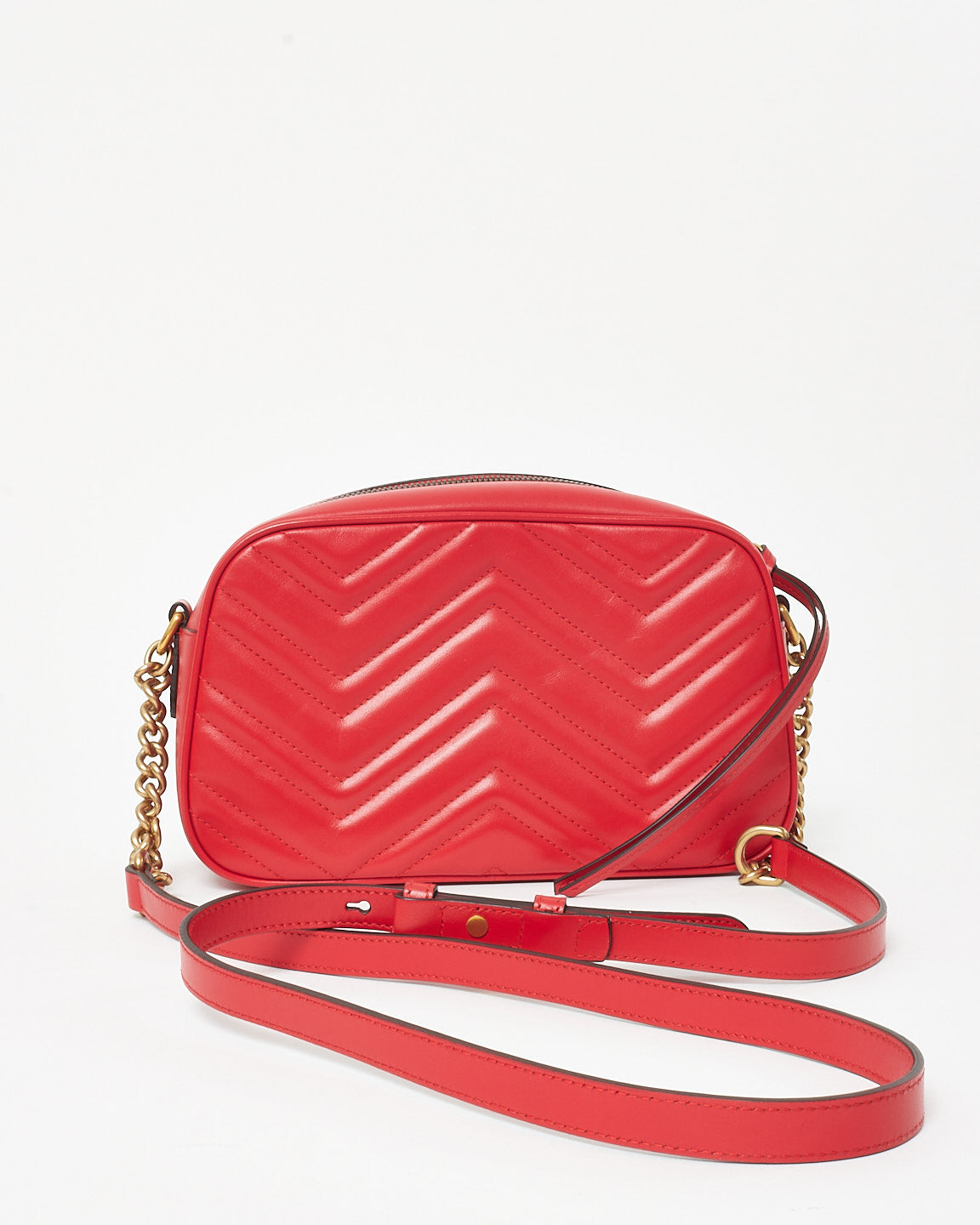 Gucci Red Matelassé Chevron Leather GG Marmont Small Camera Bag
