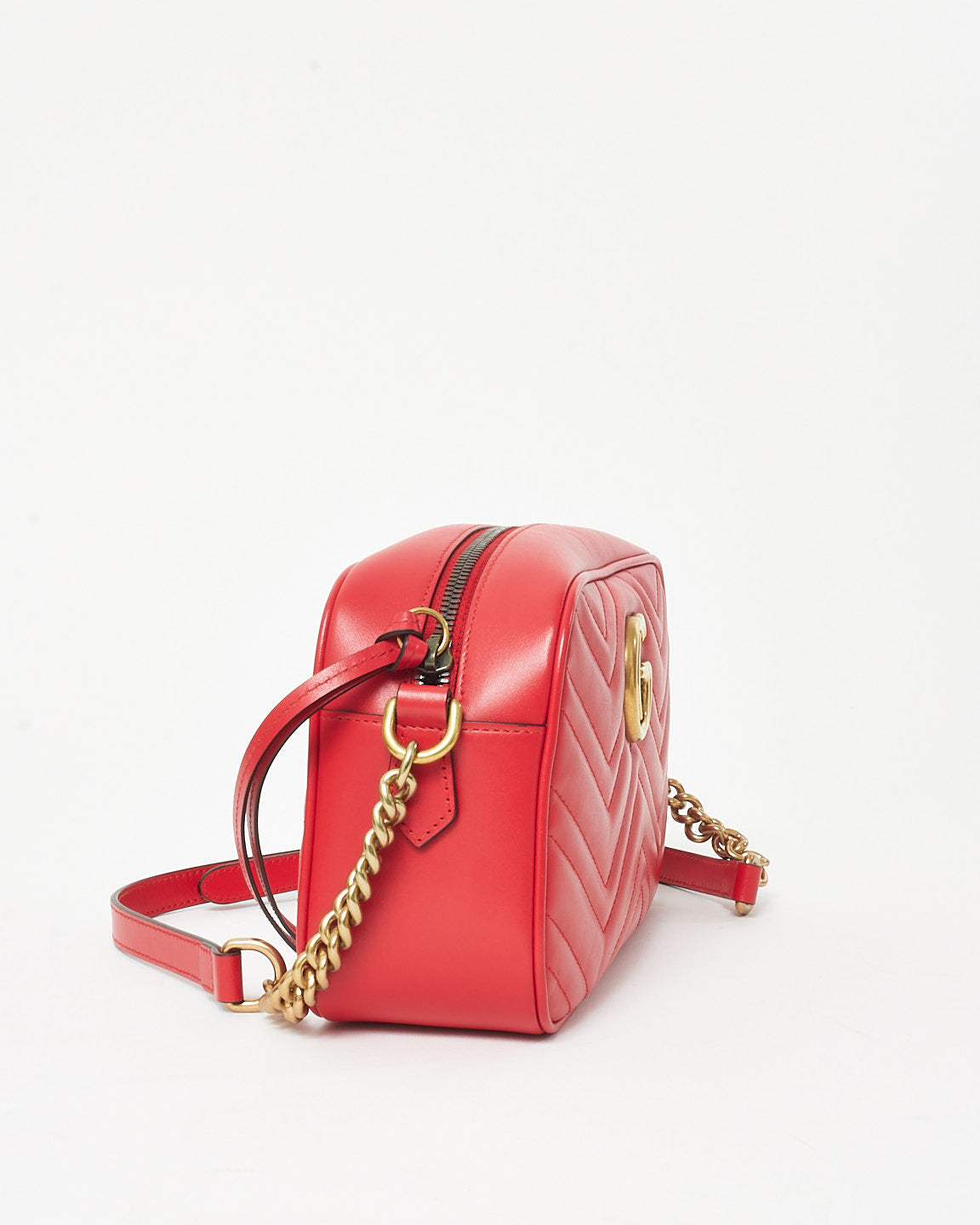 Gucci Red Matelassé Chevron Leather GG Marmont Small Camera Bag