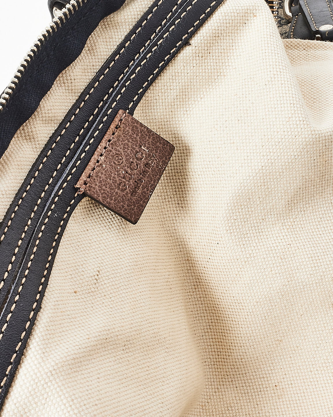 Gucci Navy & Beige Monogram GG Supreme Canvas Carry On Duffle Bag w/ Strap