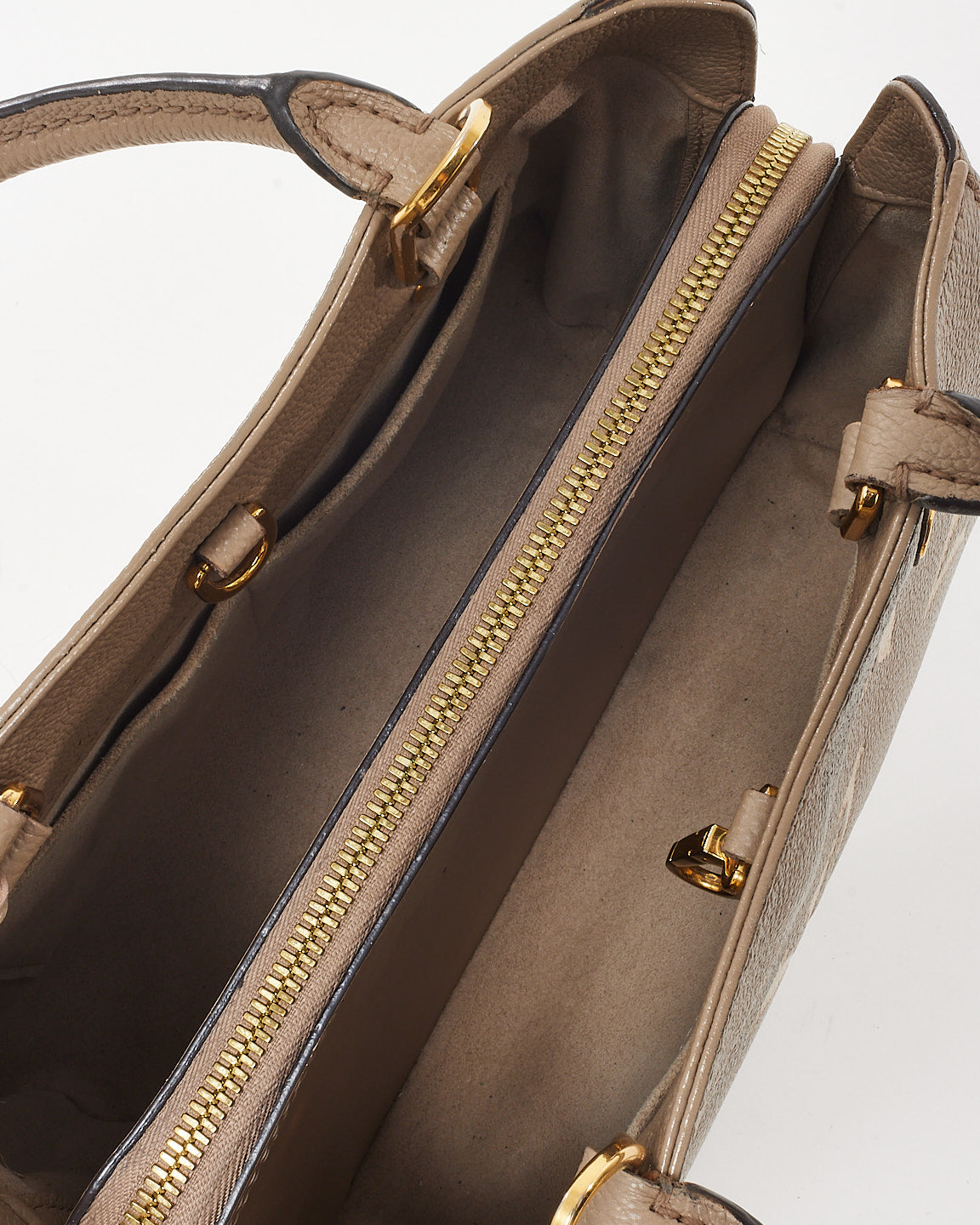 Louis Vuitton Grey Tourterelle/Crème Empreinte Monogram Giant Montaigne BB