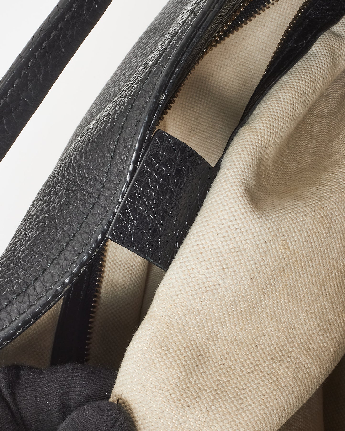 Gucci Black Pebbled Leather Miss GG Original Logo Top Handle 2Way Bag