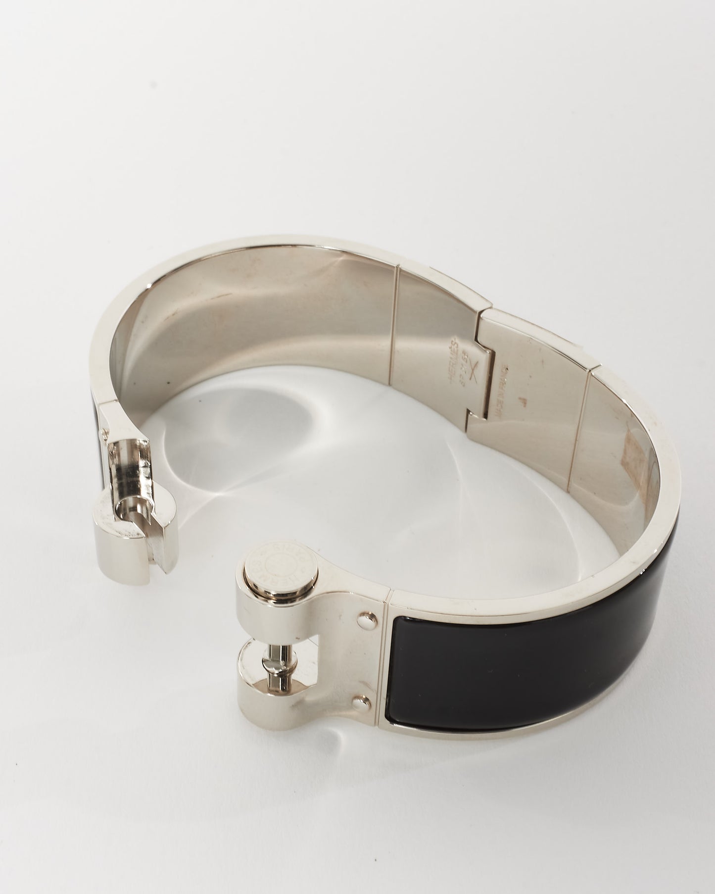 Hermès Silver and Black Enamel Wide Hinged Cuff Bracelet - M