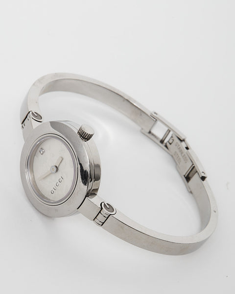 Buy Gucci Silver Stainless Steel Round 105 White Diamond  display picture 3