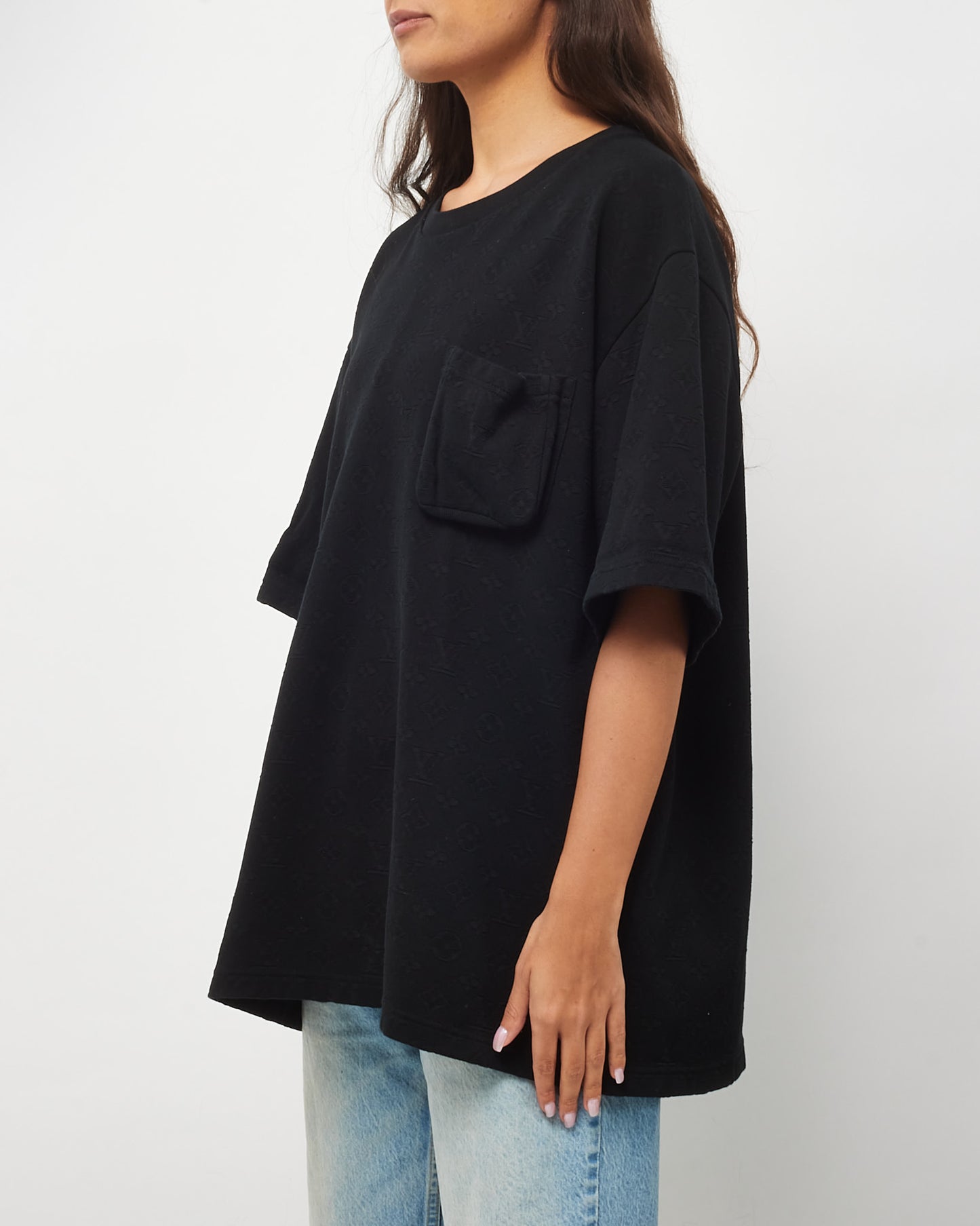 Louis Vuitton Men's Black Monogram Embossed Cotton Pocket T-Shirt -4L