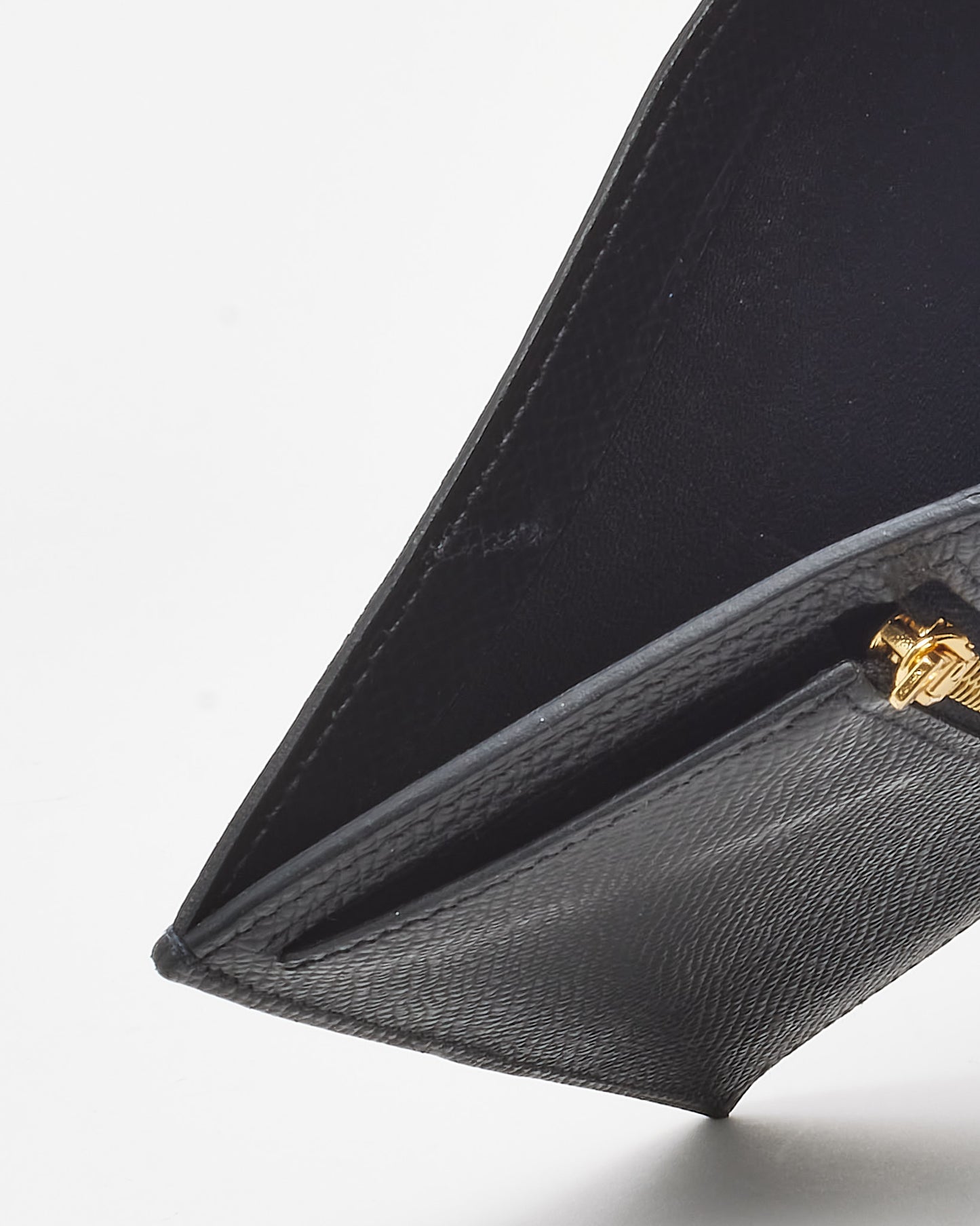 Petit sac Caro en cuir gris (pierre) Dior avec détails dorés