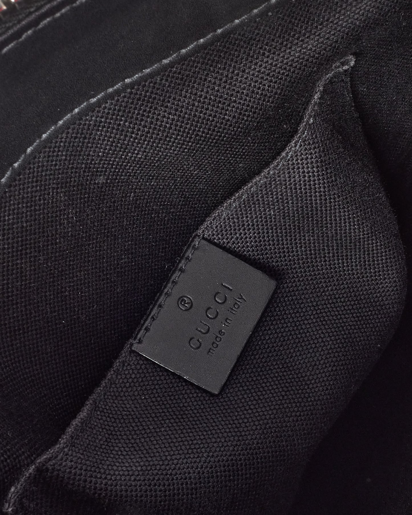 Gucci Black Monogram GG Supreme Canvas Small Messenger Bag