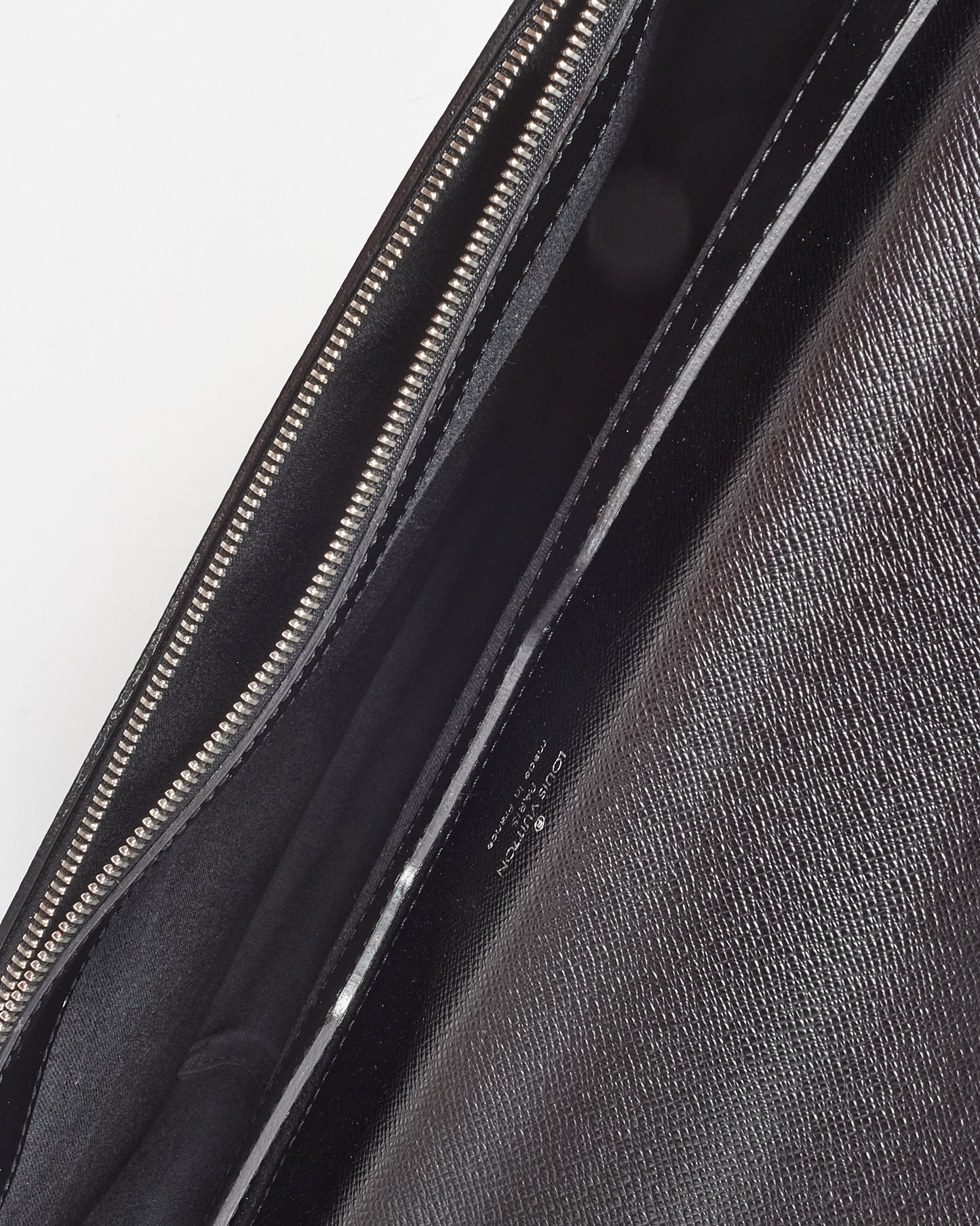 Louis Vuitton Black Taiga Leather Robusto 1 Briefcase