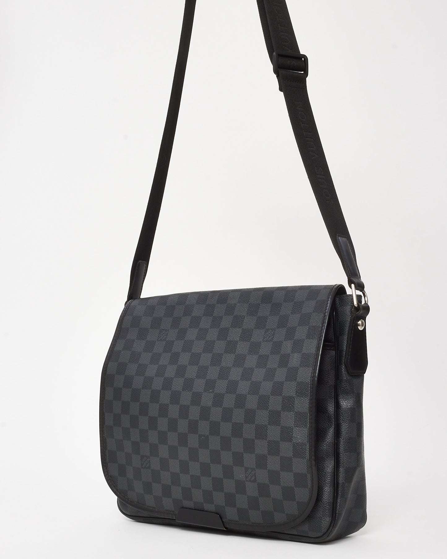 Louis Vuitton Black Damier Graphite Daniel MM Messenger Bag