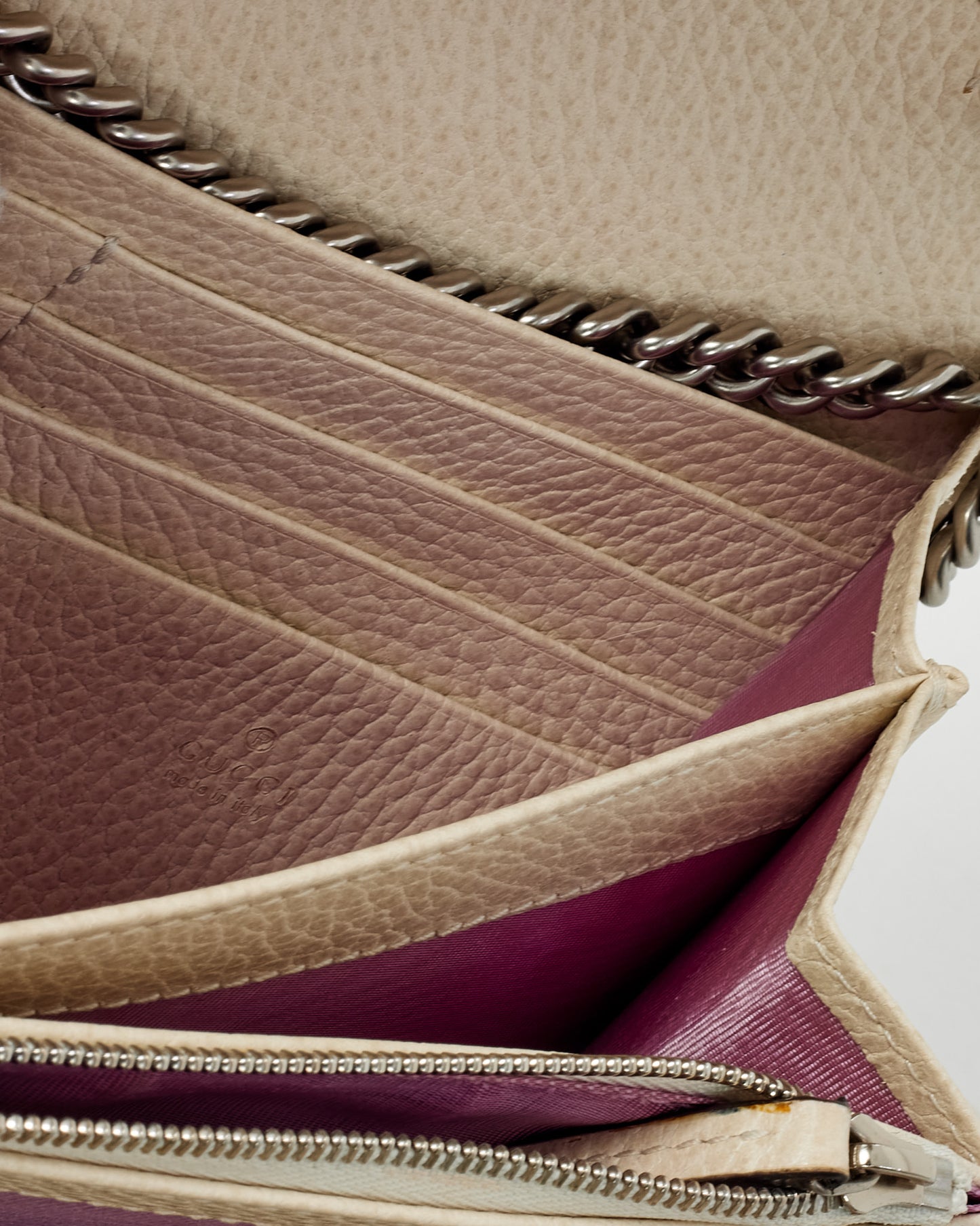 Gucci Cream White Pebbled Leather Dionysus WOC Wallet on Chain Bag