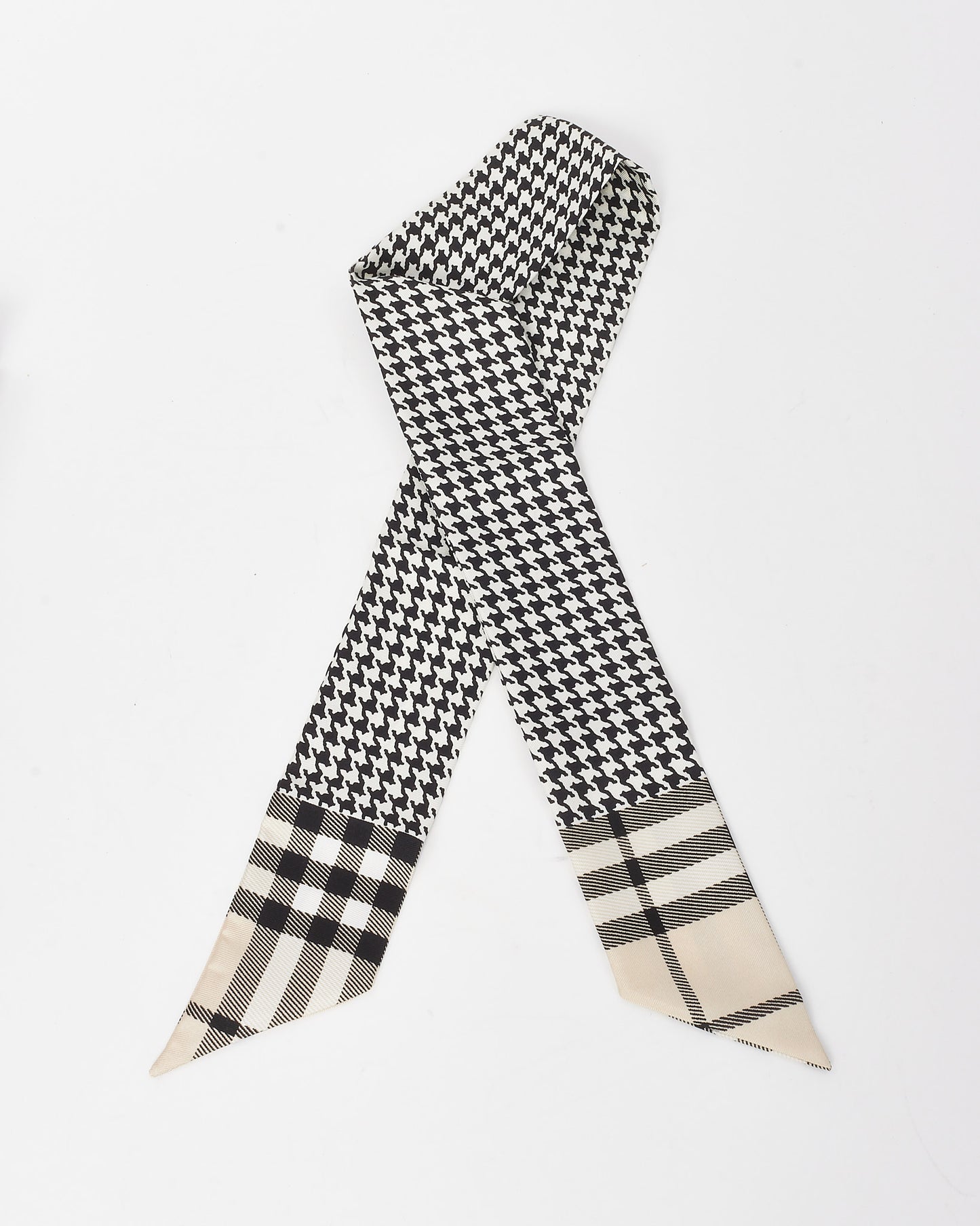 Burberry Black and White Houndstooth and Check Silk Small Twilly Scarf