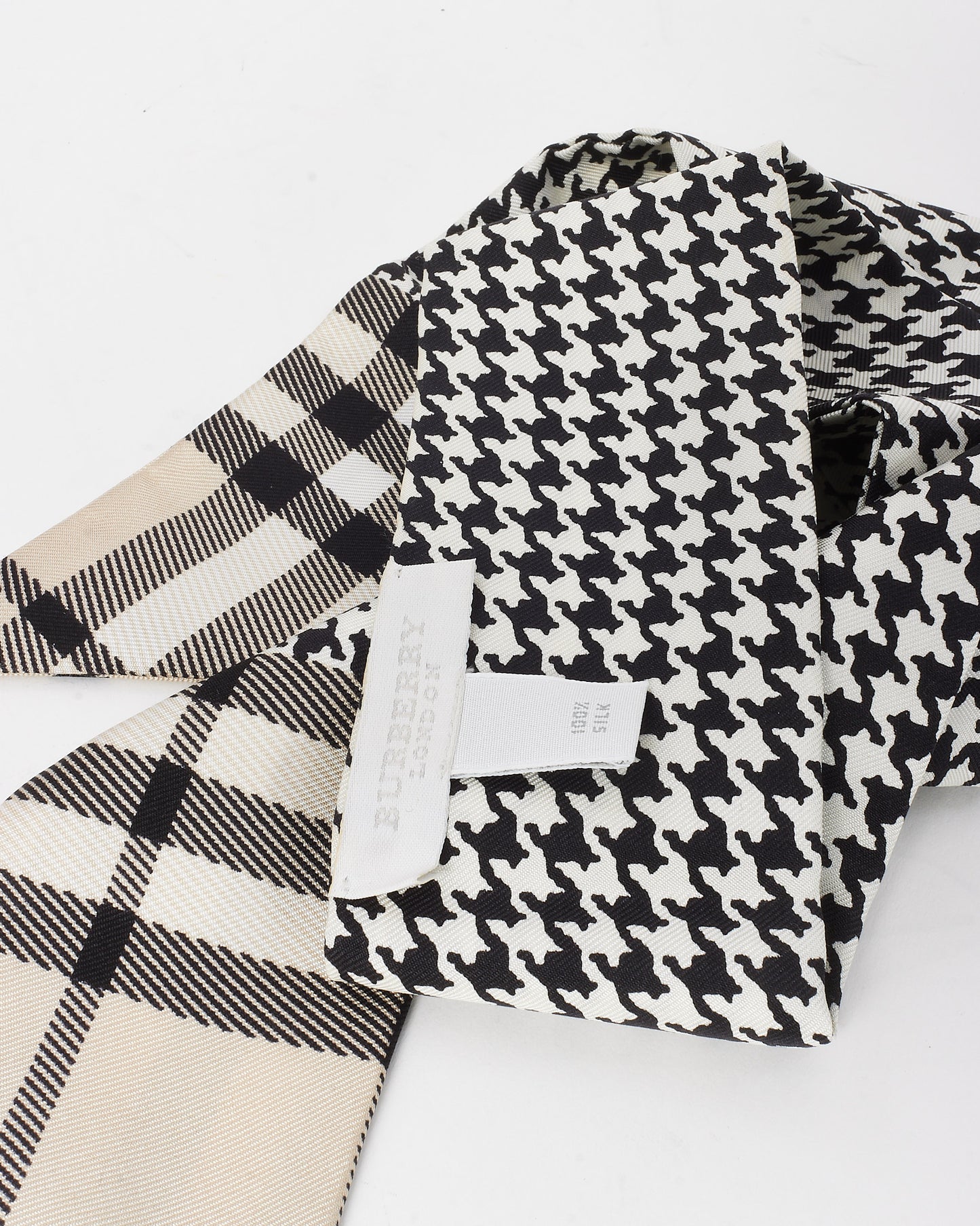Burberry Black and White Houndstooth and Check Silk Small Twilly Scarf