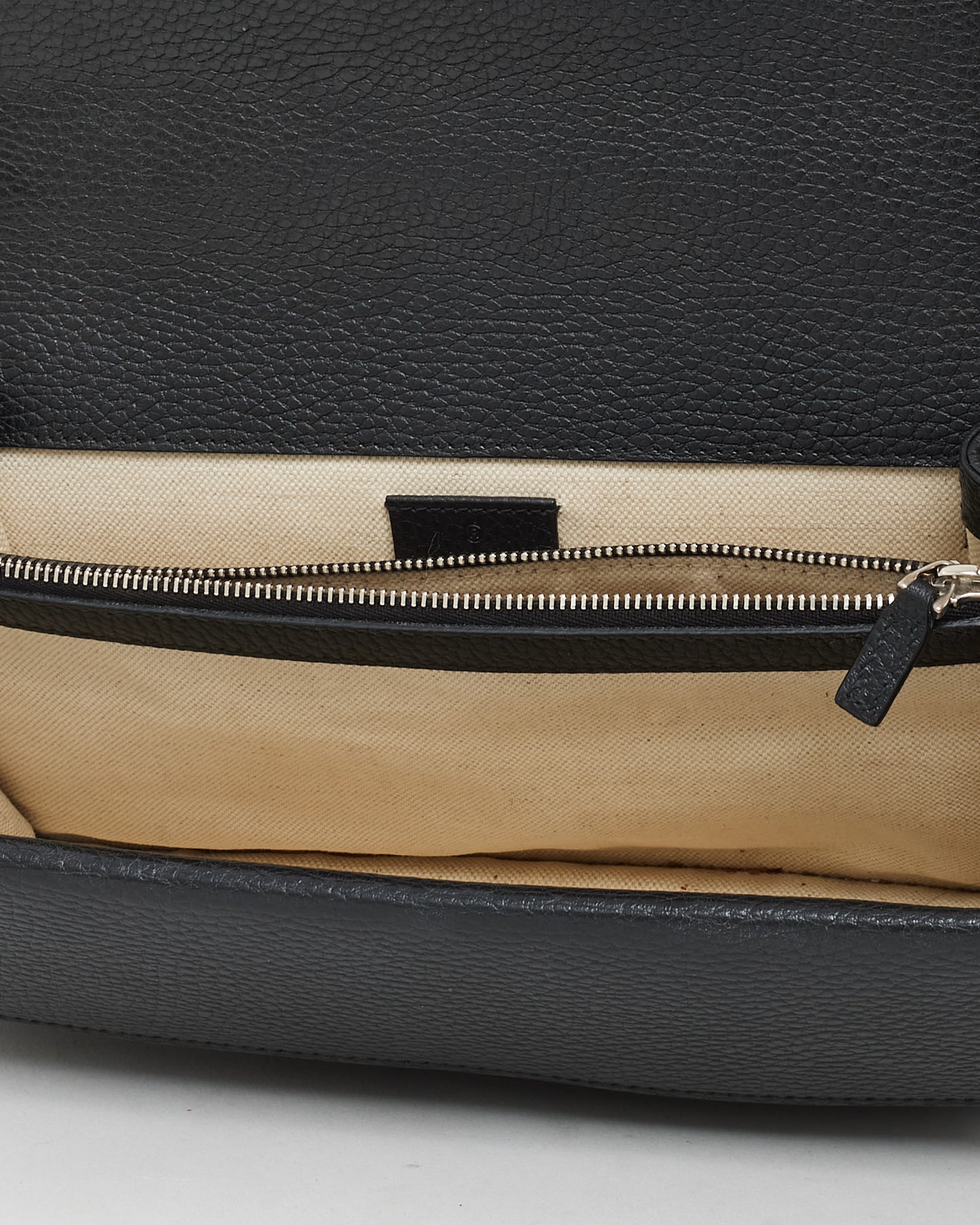 Gucci Black Pebbled Calfskin Leather Small Dionysus Shoulder Bag