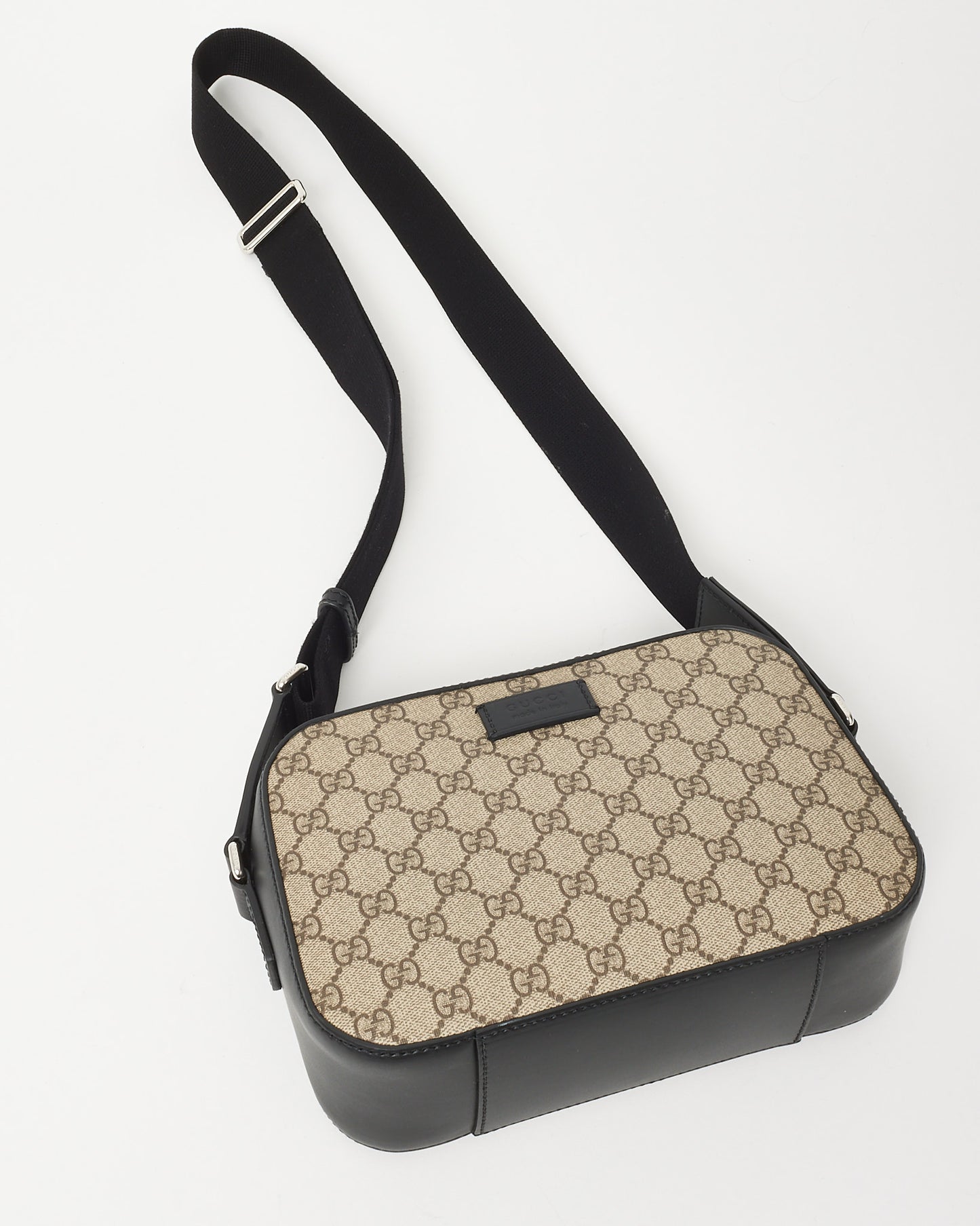 Gucci Black and Beige GG Monogram Supreme Coated Canvas Camera Bag