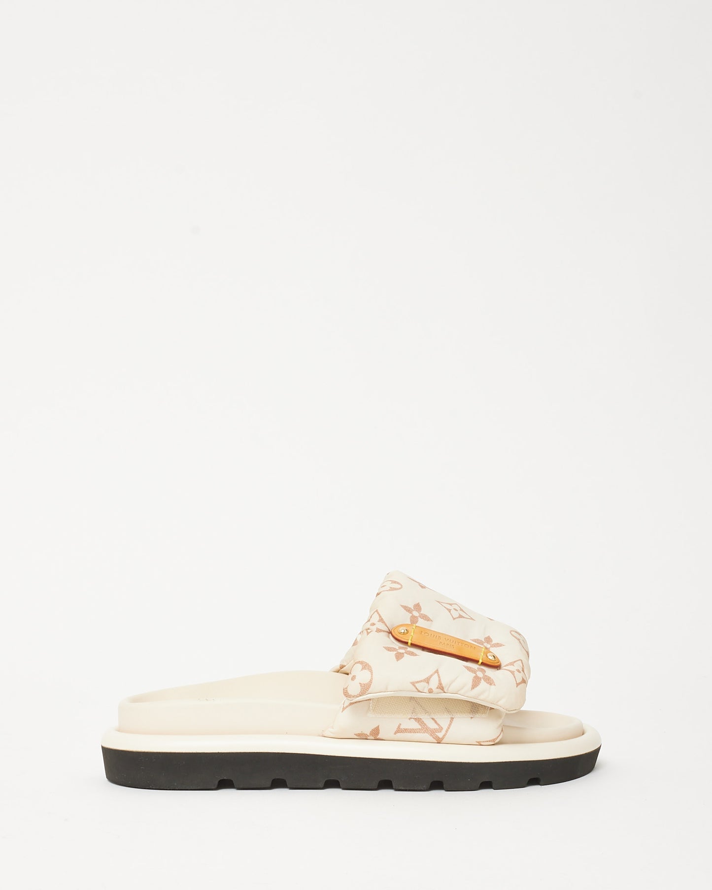 Louis Vuitton White and Beige Monogram Pool Pillow Flat Comfort Mule - 38