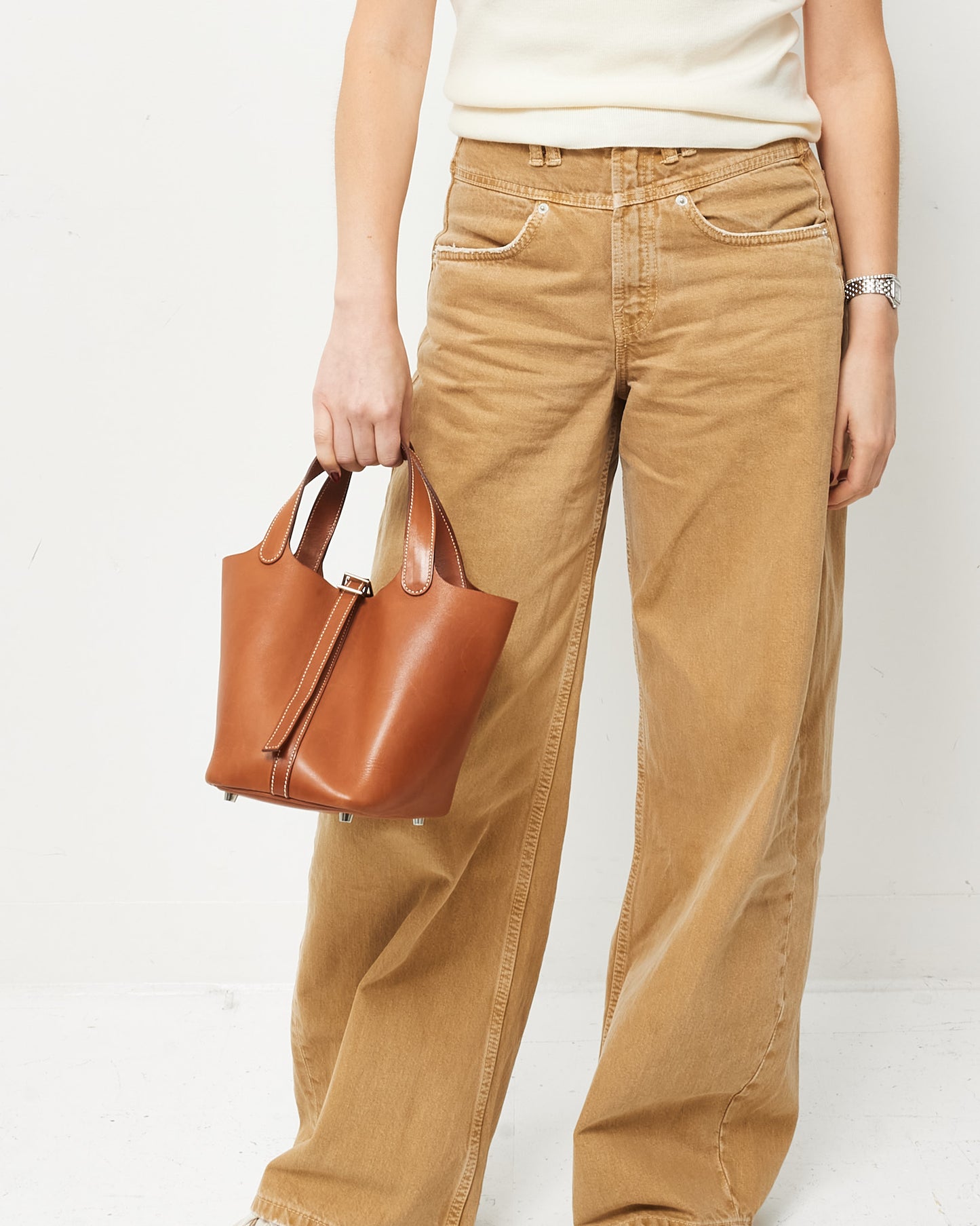 Hermès Gold Fauve Barenia Leather Picotin 18 Bag PHW