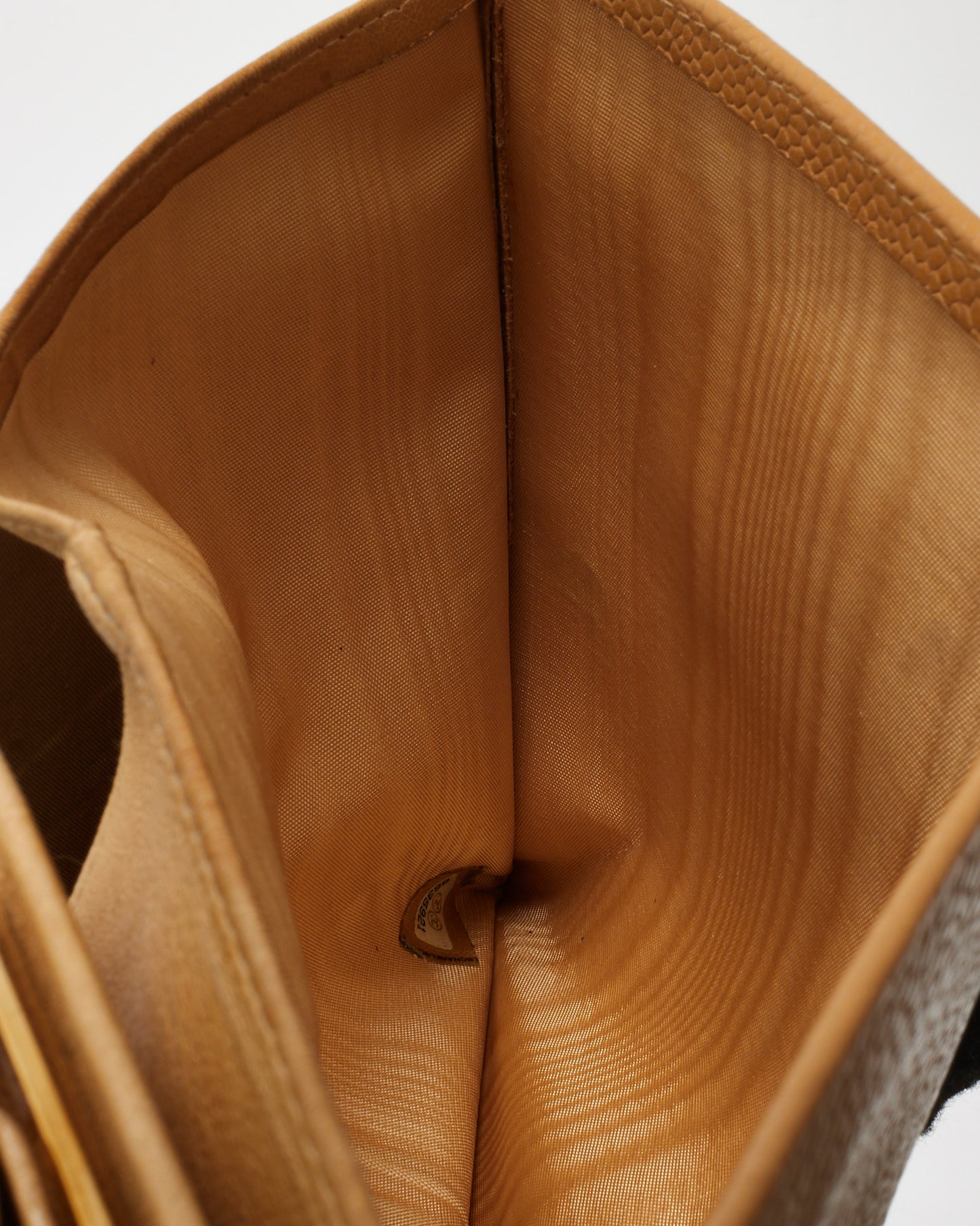 Chanel Vintage Beige Caviar Leather CC Timeless French Wallet