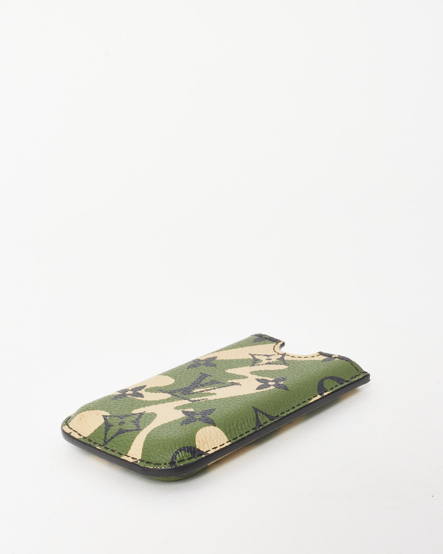 Louis Vuitton Takashi Murakami Green Monogramouflage Camouflage Phone Case Muffler