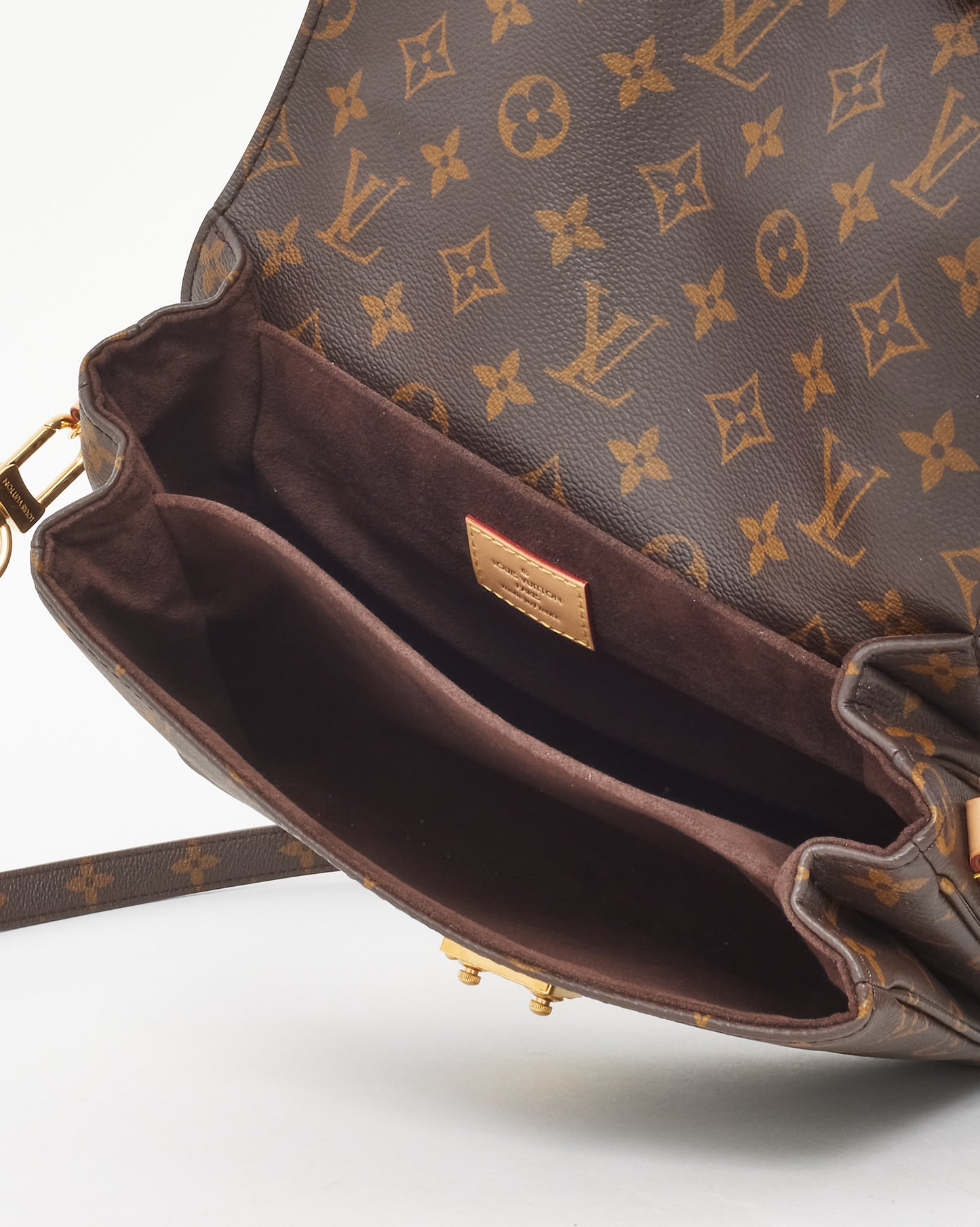 Louis Vuitton Monogram Canvas Pochette Metis Bag