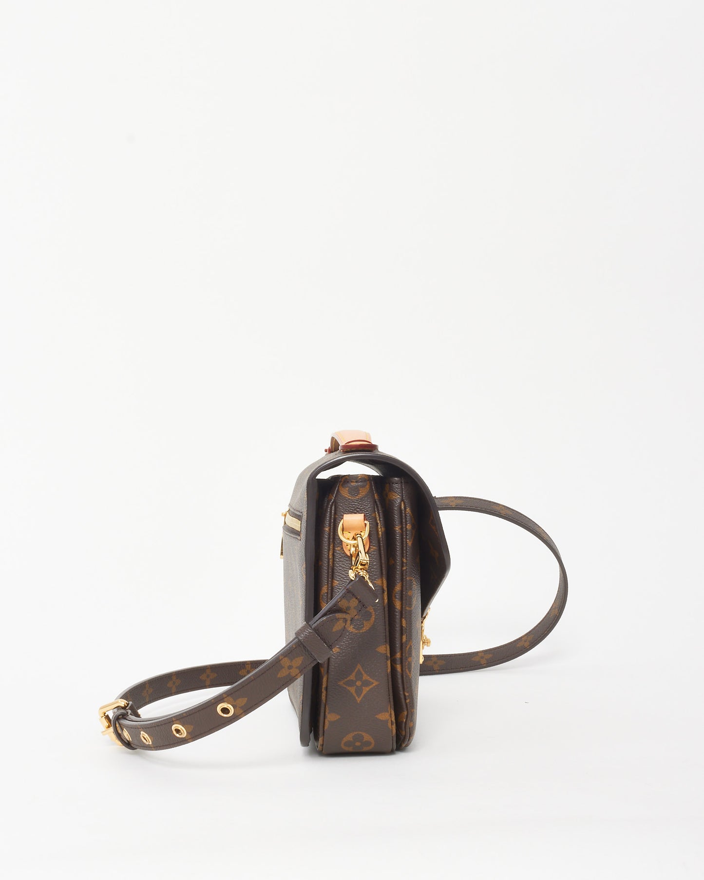 Louis Vuitton Monogram Canvas Pochette Metis Bag