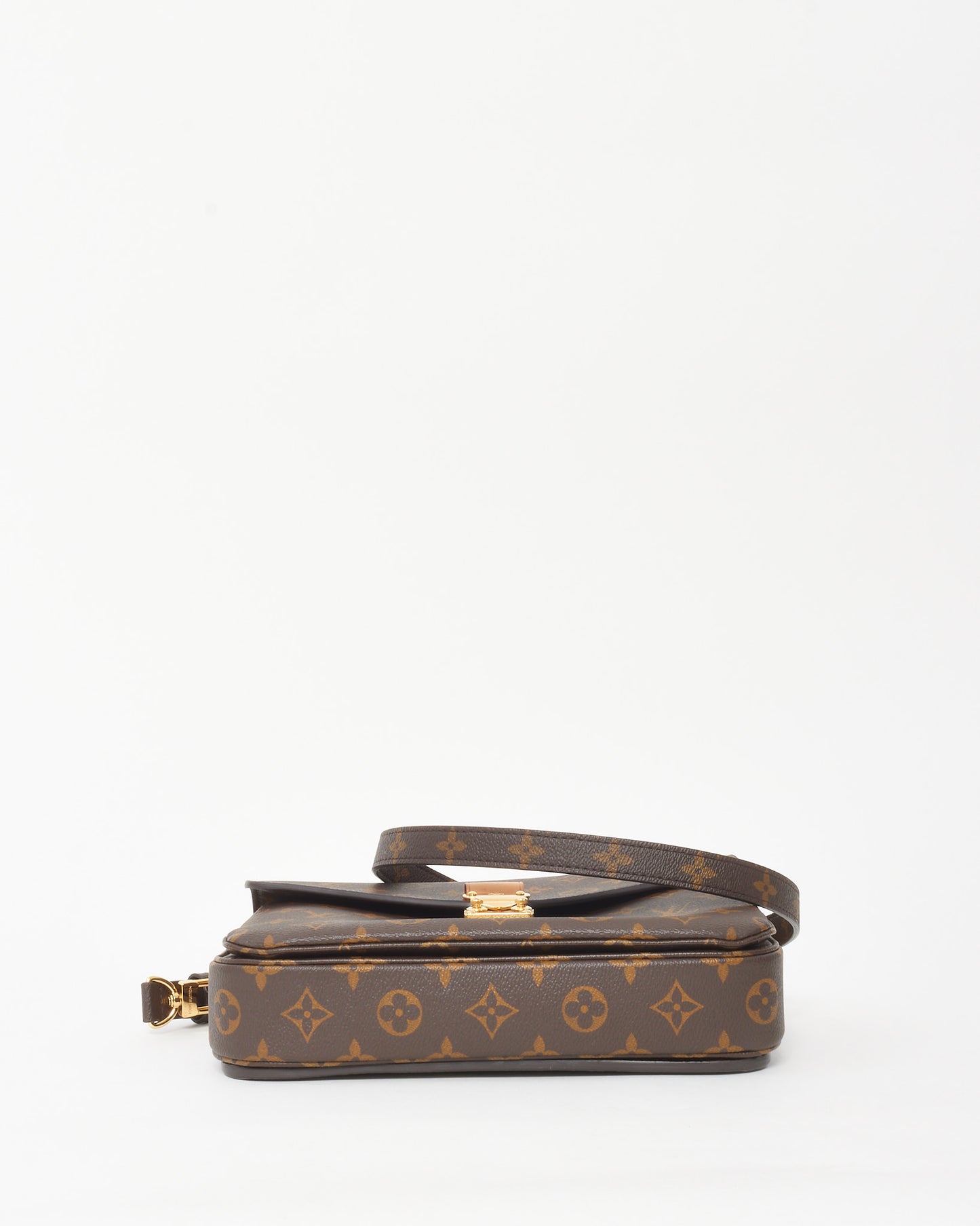 Louis Vuitton Monogram Canvas Pochette Metis Bag