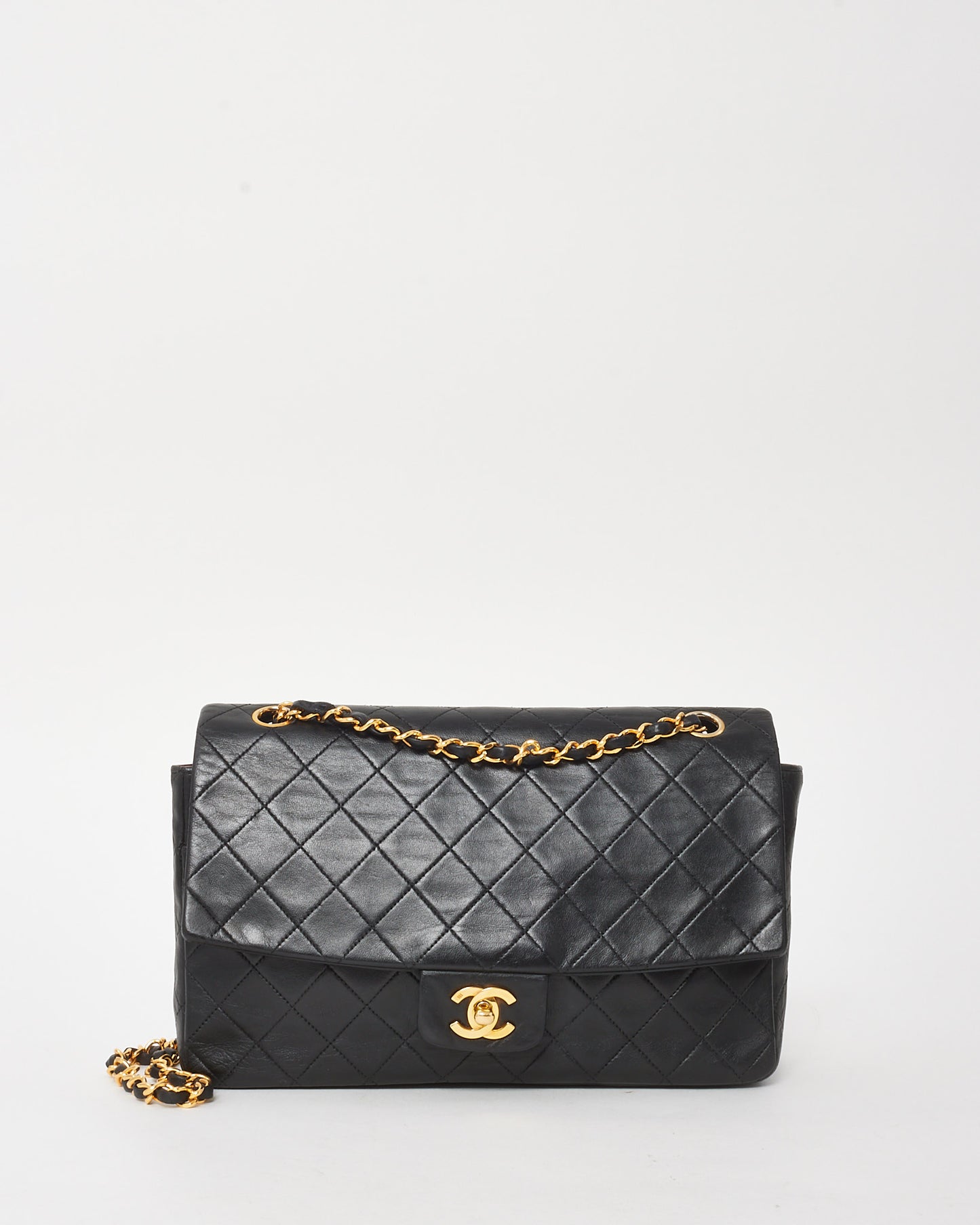 Chanel Vintage Black Lambskin Medium Single Flap Bag 24K GHW
