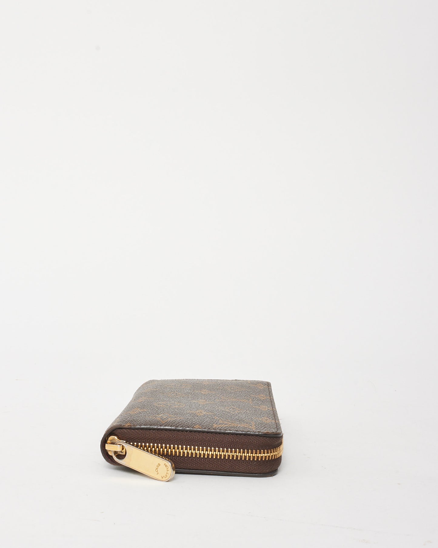 Louis Vuitton Fuchsia Monogram Coated Canvas Zippy Wallet