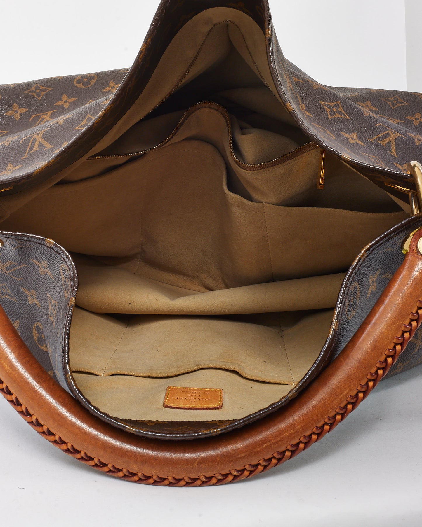 Louis Vuitton Monogram Canvas Artsy MM Shoulder Bag