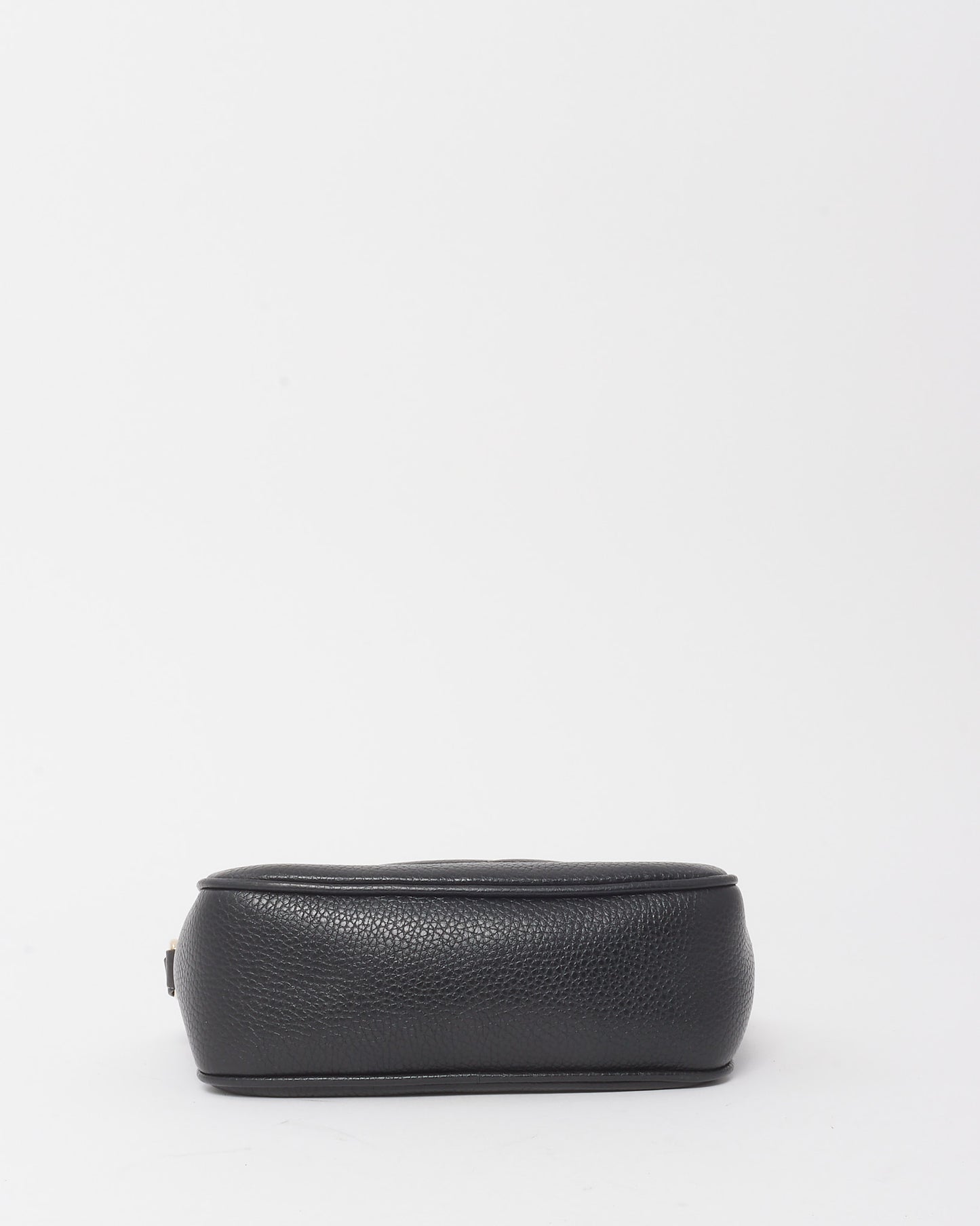 Gucci Black Pebbled Calfskin Leather GG Soho Disco Crossbody Bag