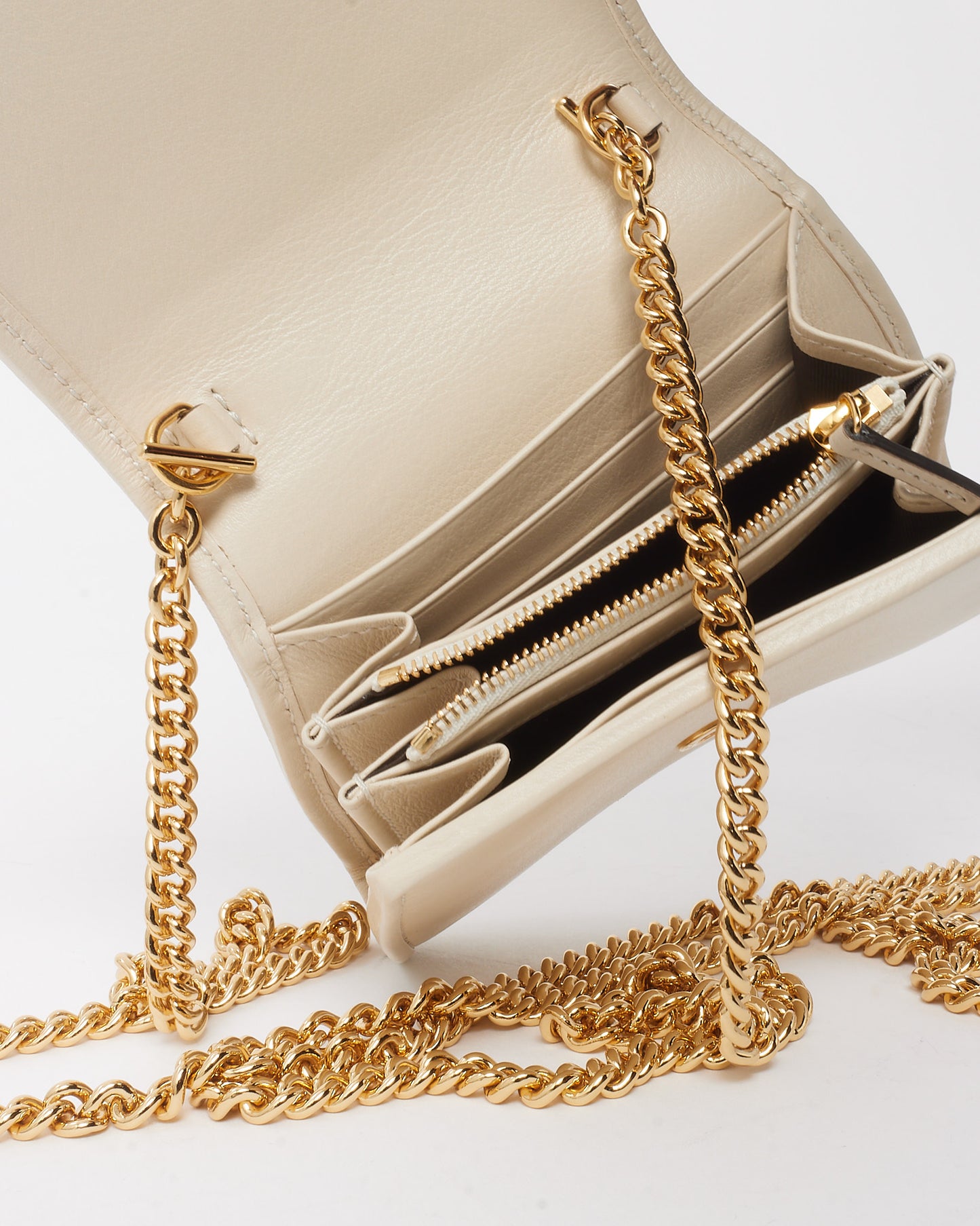 Gucci White Leather Interlocking G Blondie Mini Crossbody Bag